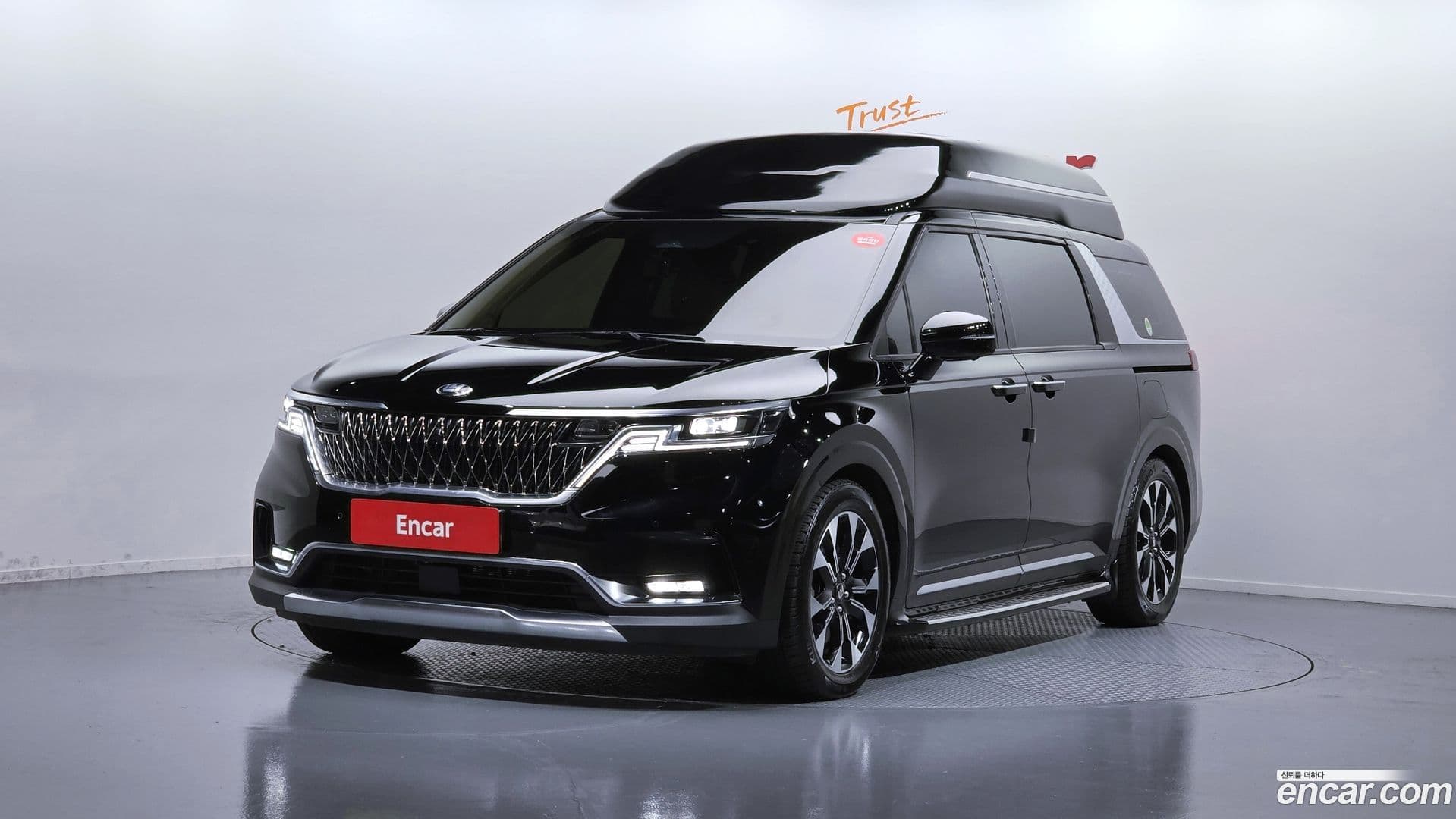 Main__Slider__Photo:Canival Kia 2021.6-0