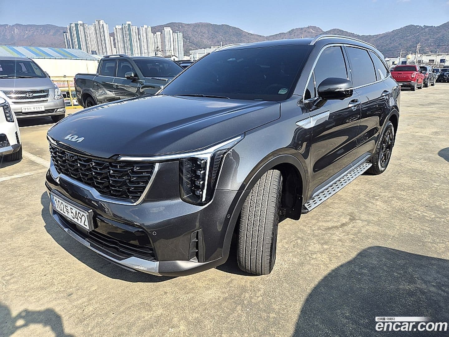 Main__Slider__Photo:Sorento Kia 2024.4-0