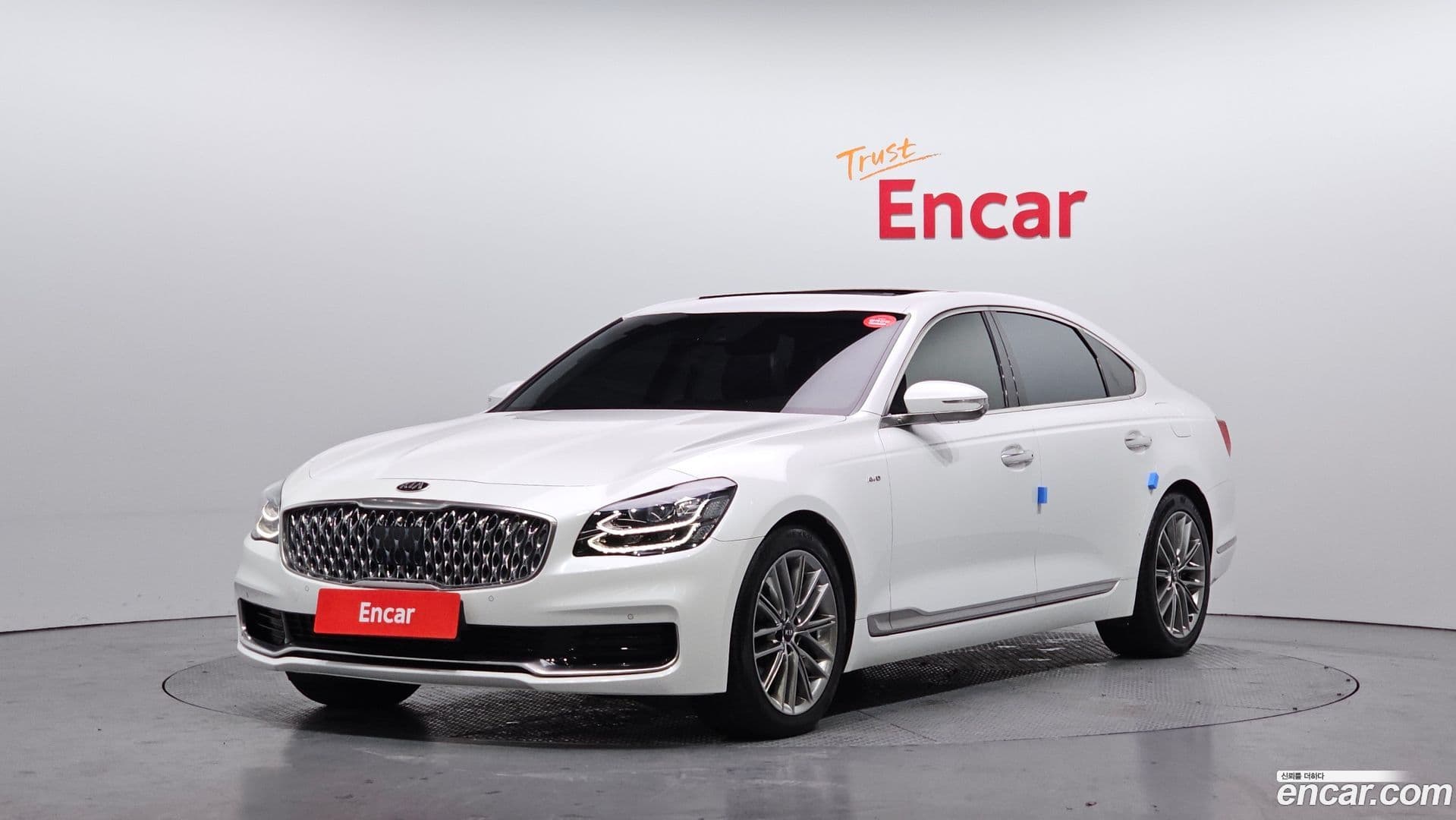 Main__Slider__Photo:K9 Kia 2019.10-0