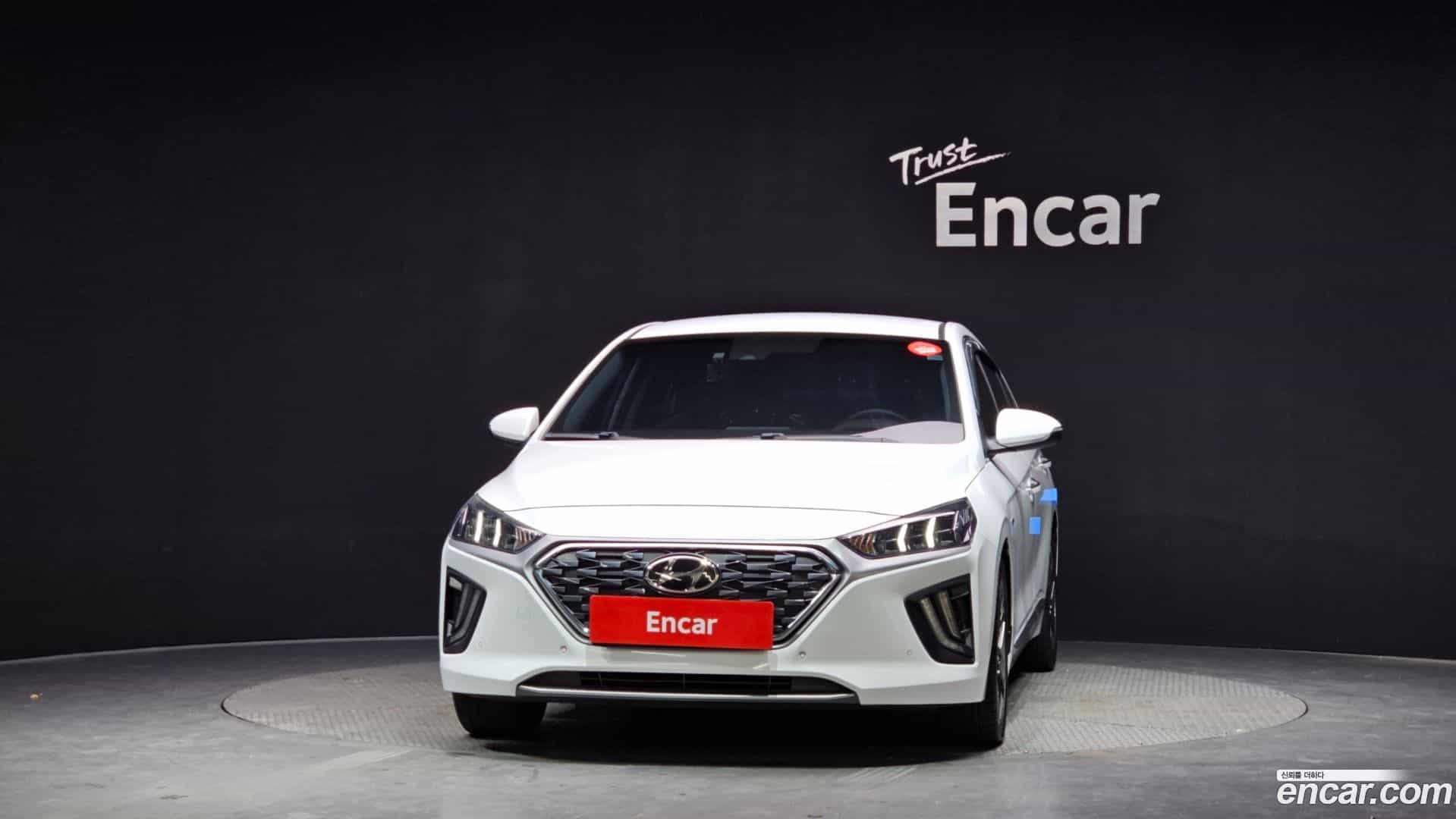 Ioniq Hyundai 2020.11-OUTER-003
