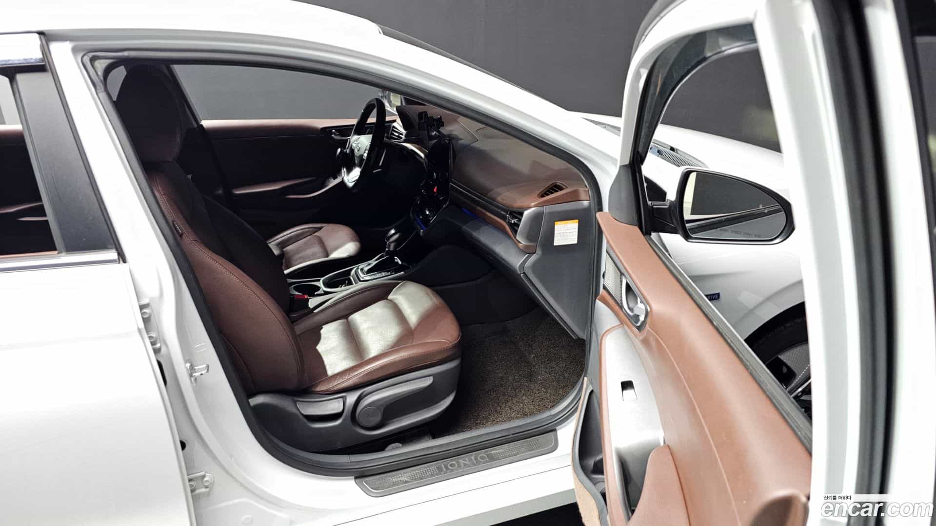 Ioniq Hyundai 2020.11-OPTION-015
