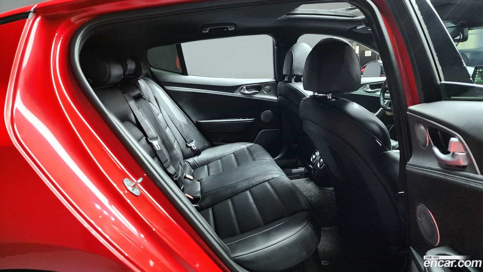 Stinger Kia 2019.6-OPTION-016