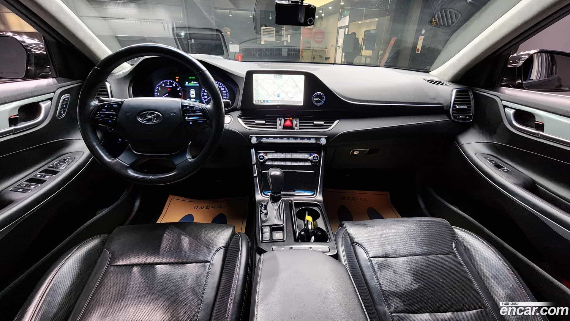 Grandeur Hyundai 2017.4-INNER-007