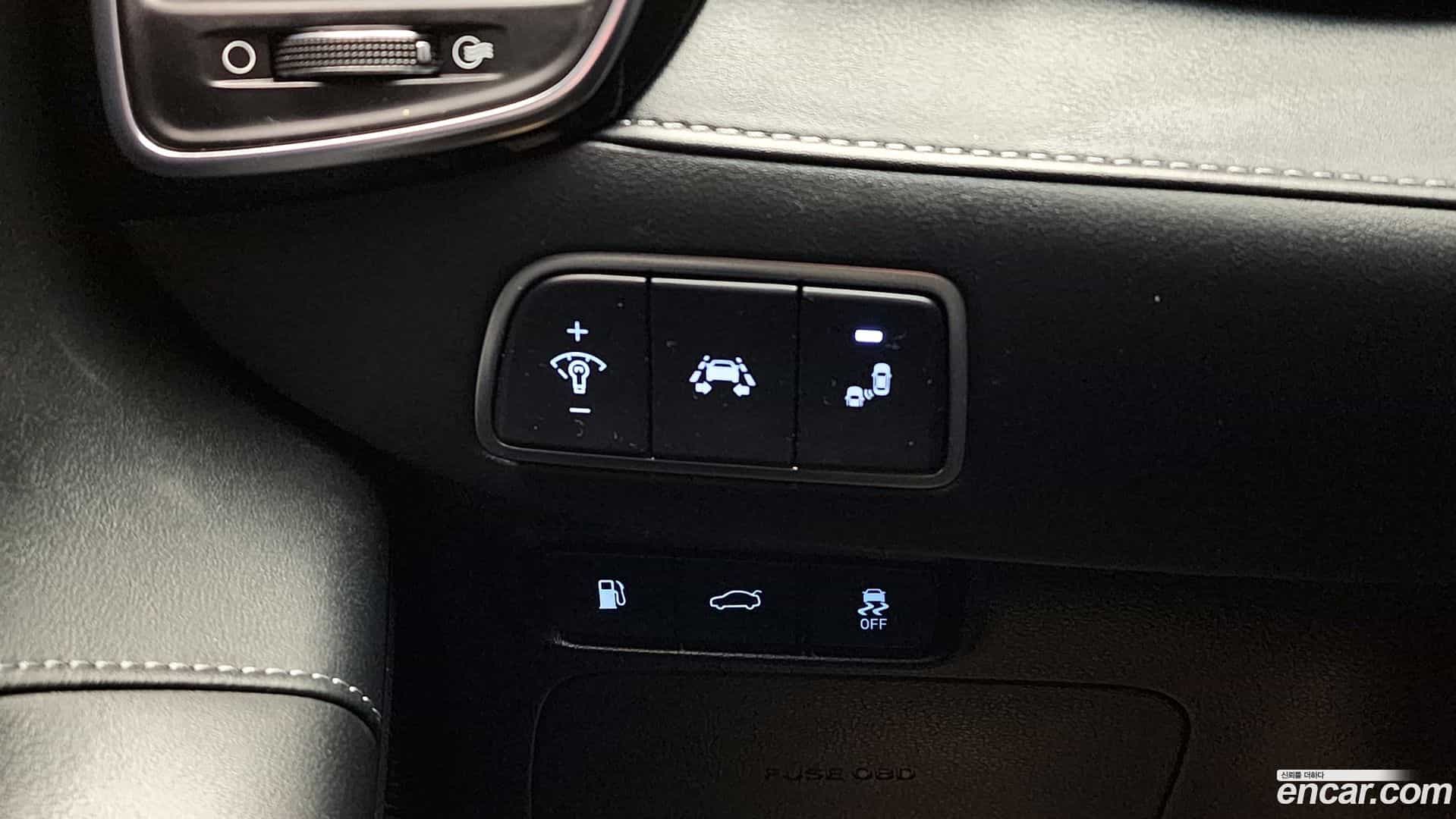 Grandeur Hyundai 2017.4-OPTION-021