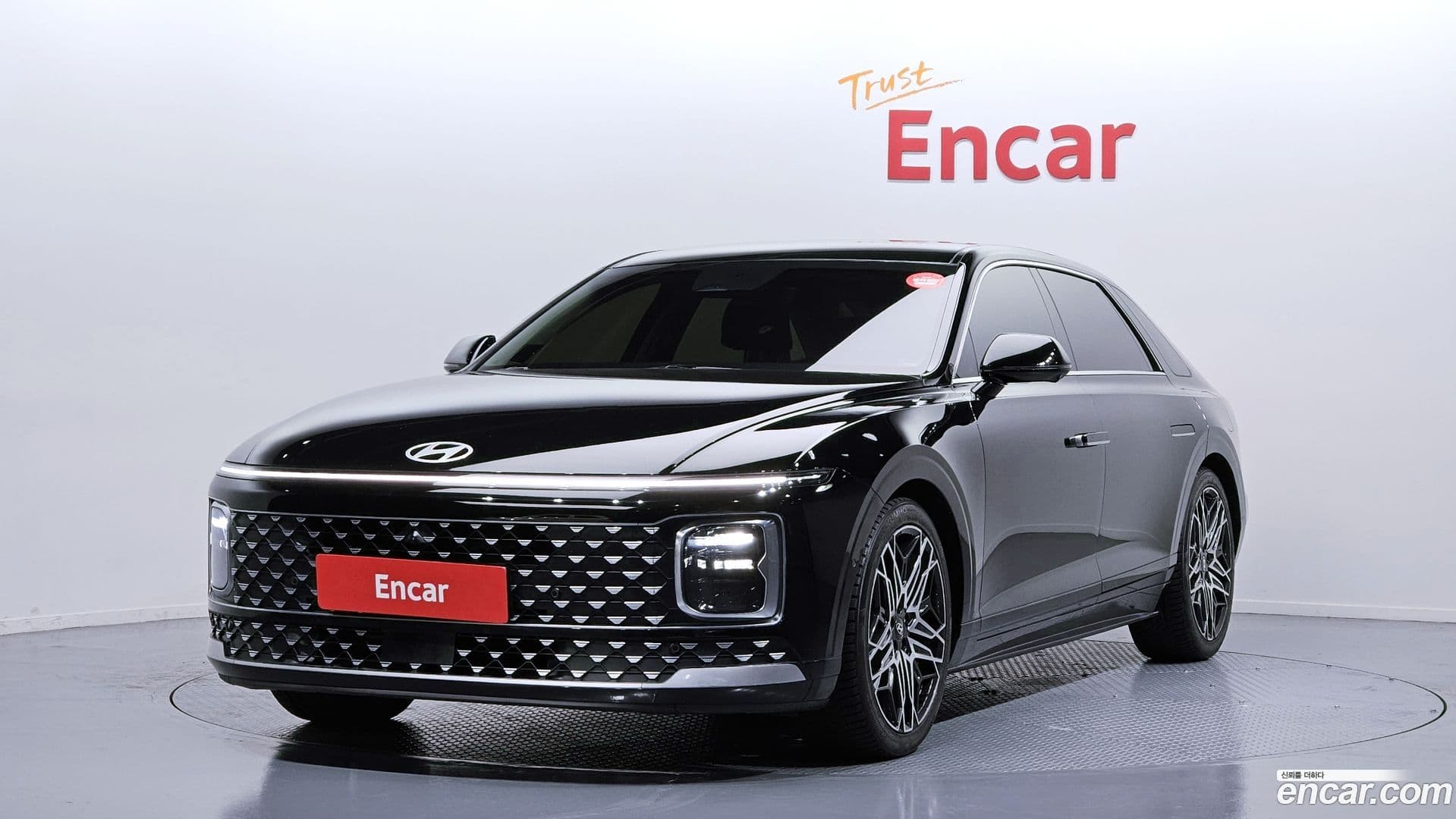 Main__Slider__Photo:Grandeur Hyundai 2023.0-0