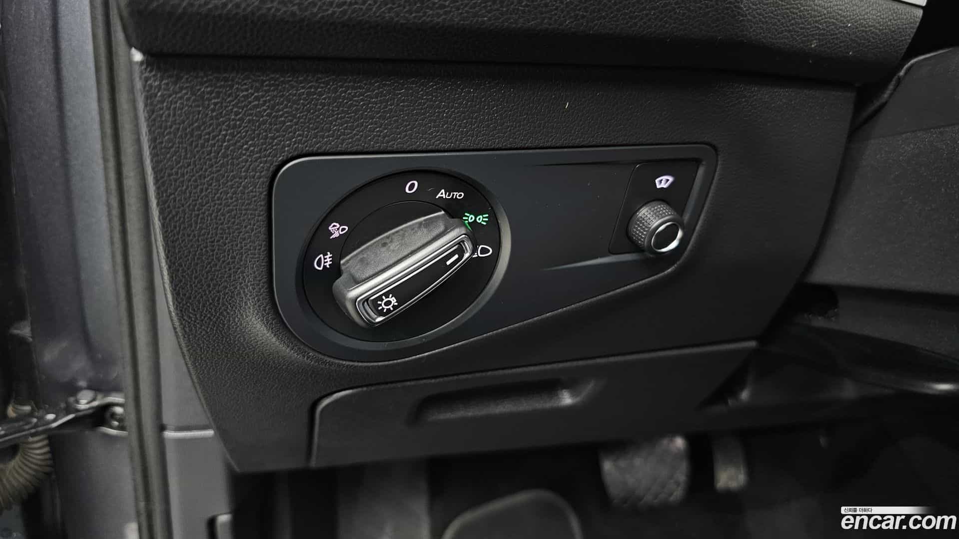Tiguan Volkswagen 2023.7-OPTION-017