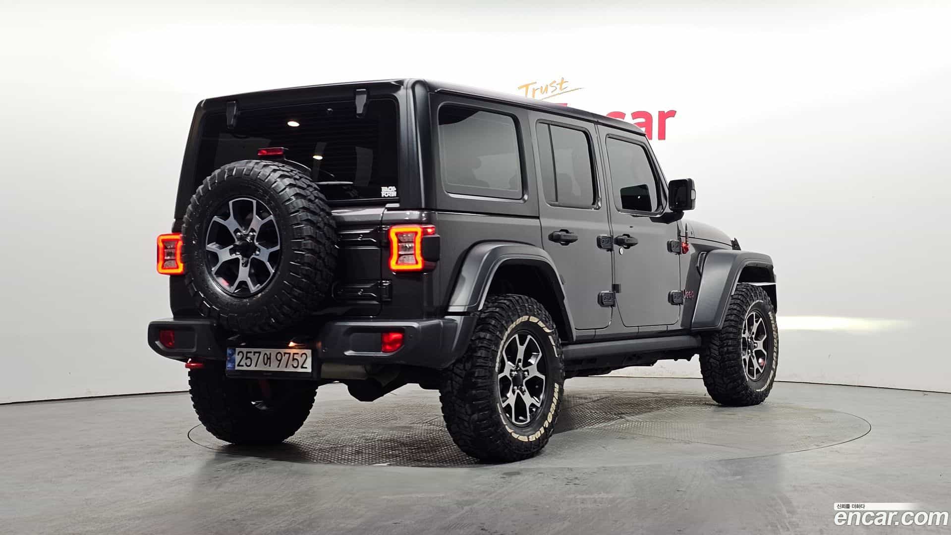 Wrangler Jeep 2018.11-OUTER-002