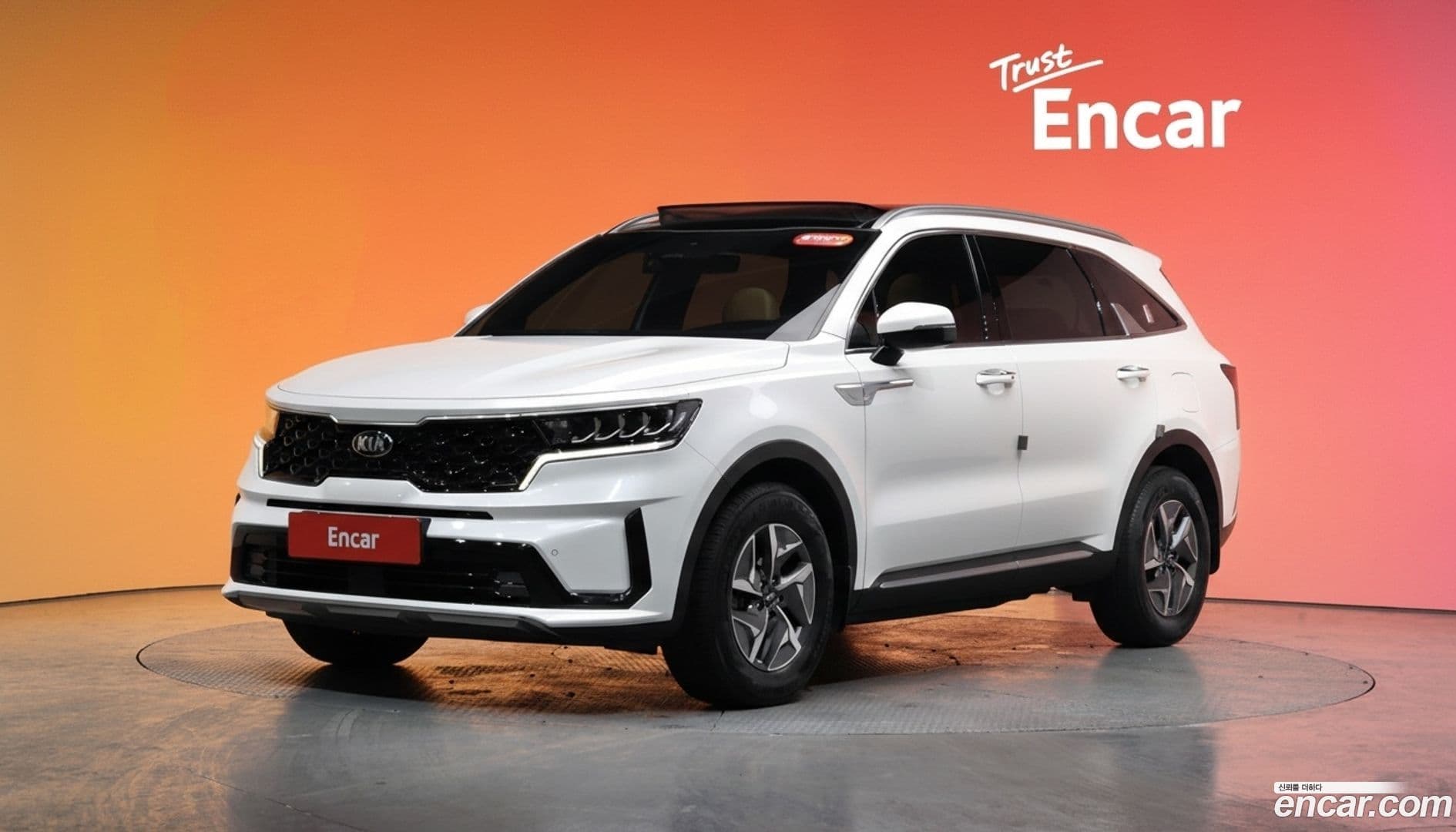 Main__Slider__Photo:Sorento Kia 2020.11-0