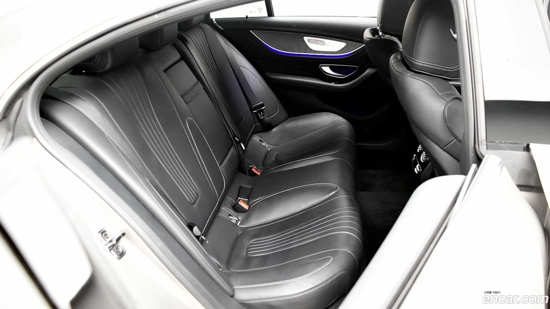 CLS-Class Mercedes-Benz 2022.10-OPTION-017