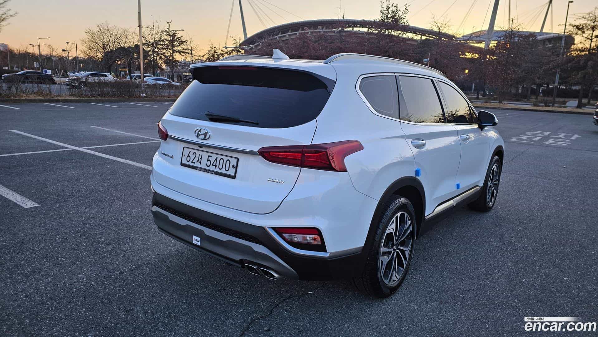 Santafe Hyundai 2018.6-OUTER-002