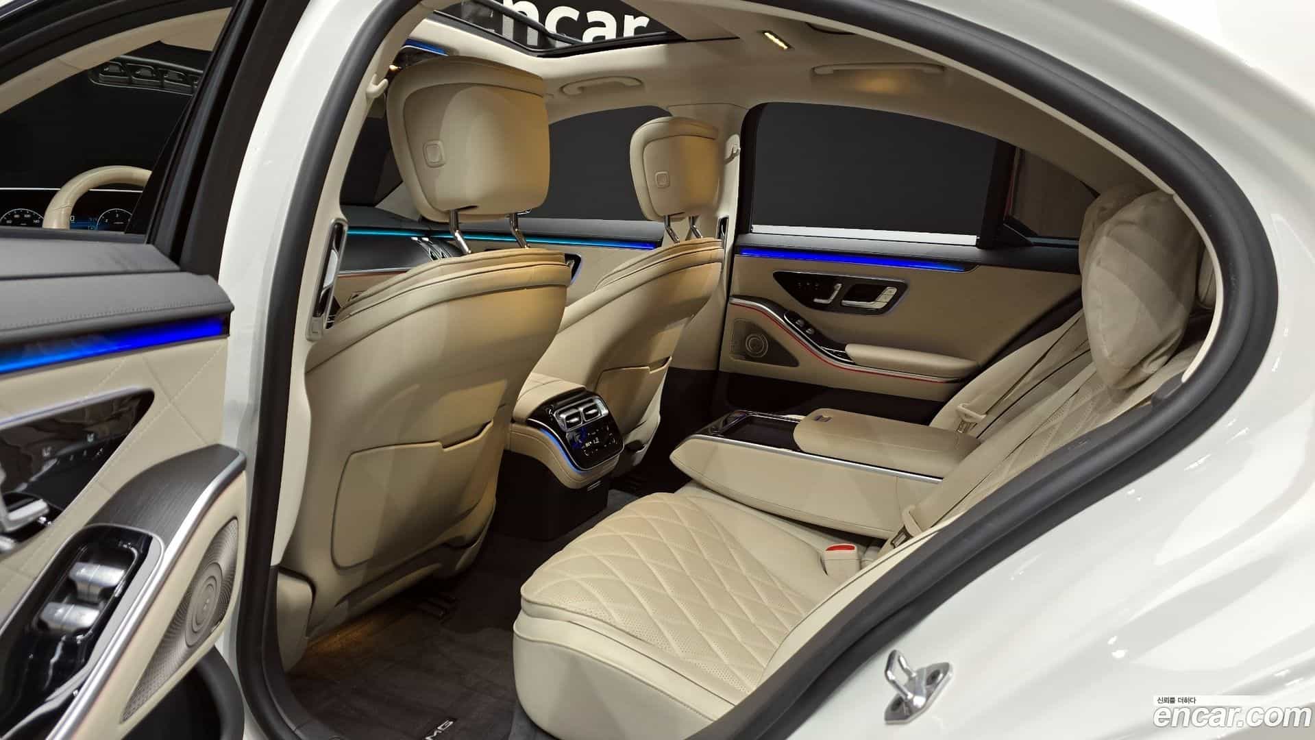 S-Class Mercedes-Benz 2022.0-OPTION-016