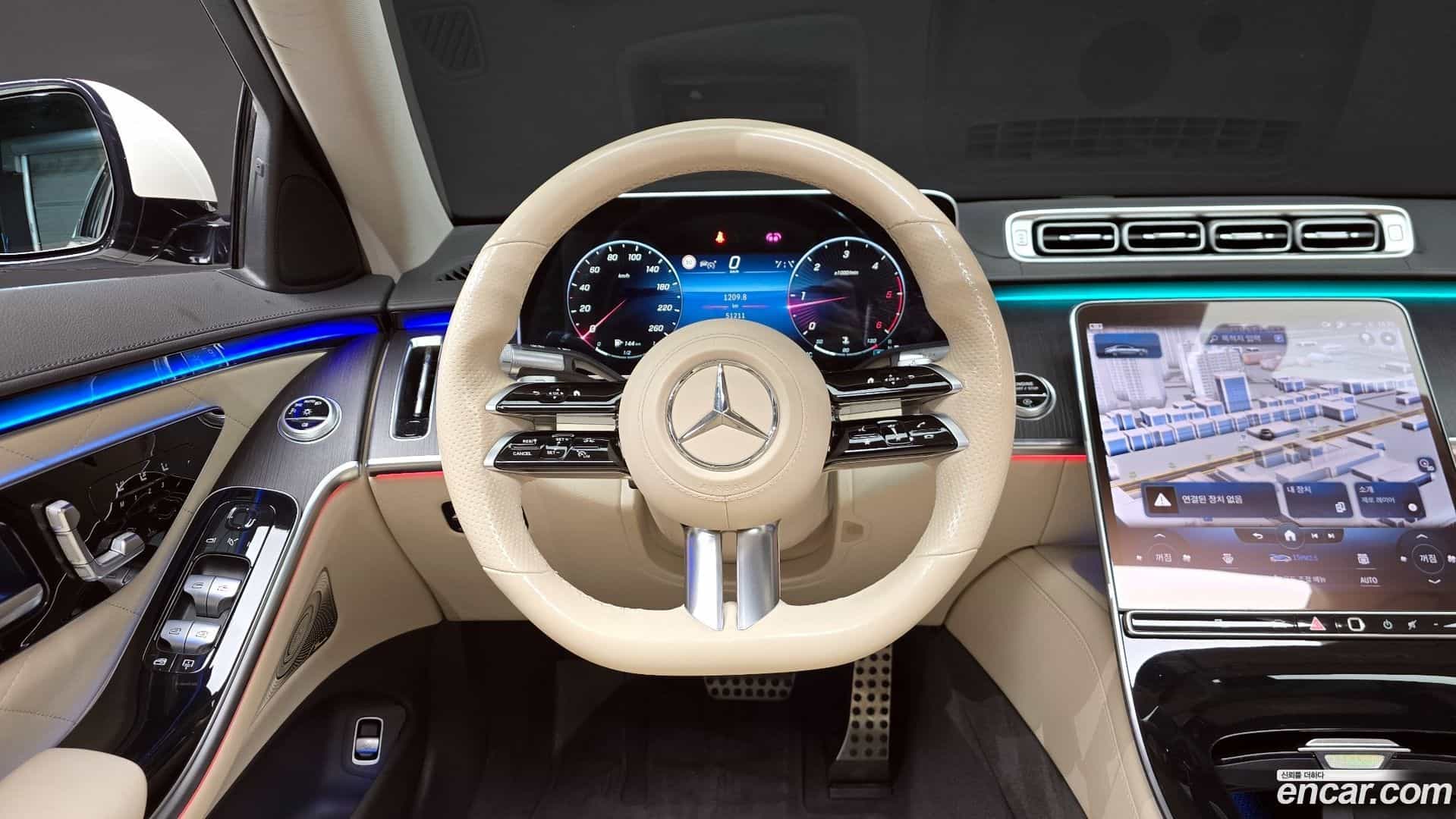 S-Class Mercedes-Benz 2022.0-OPTION-017
