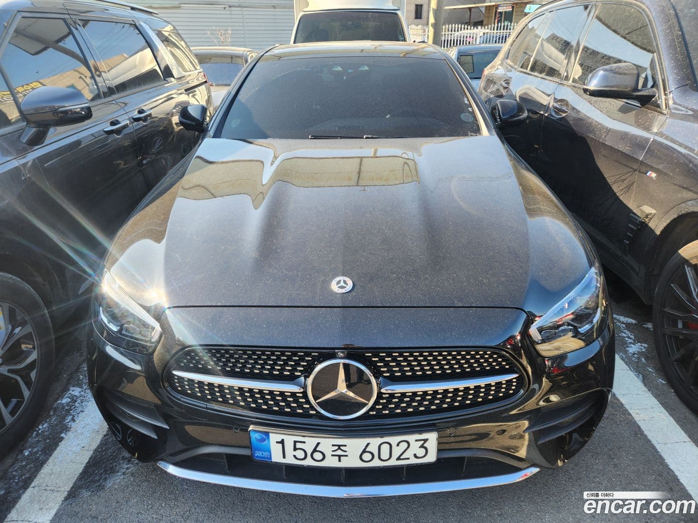 Main__Slider__Photo:E-Class Mercedes-Benz 2021.7-0