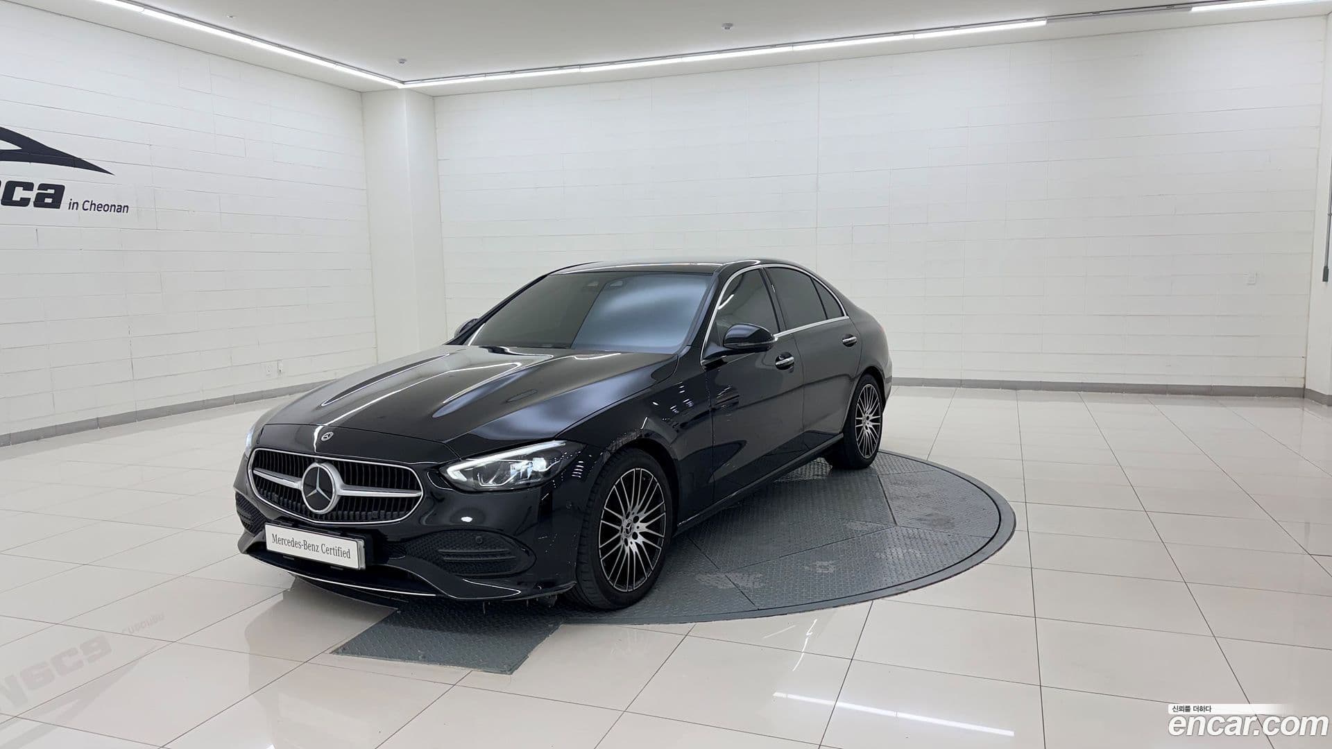Main__Slider__Photo:C-Class Mercedes-Benz 2024.3-0
