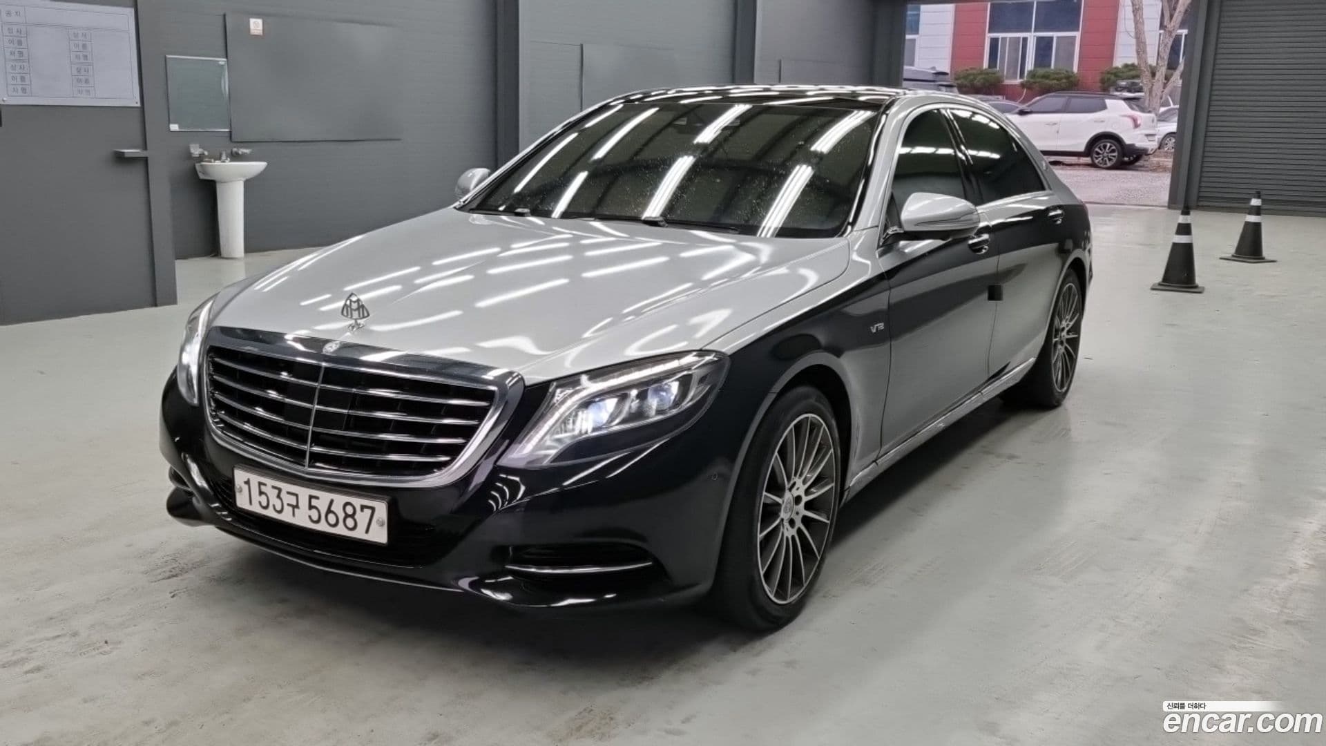Main__Slider__Photo:S-Class Mercedes-Benz 2016.5-0