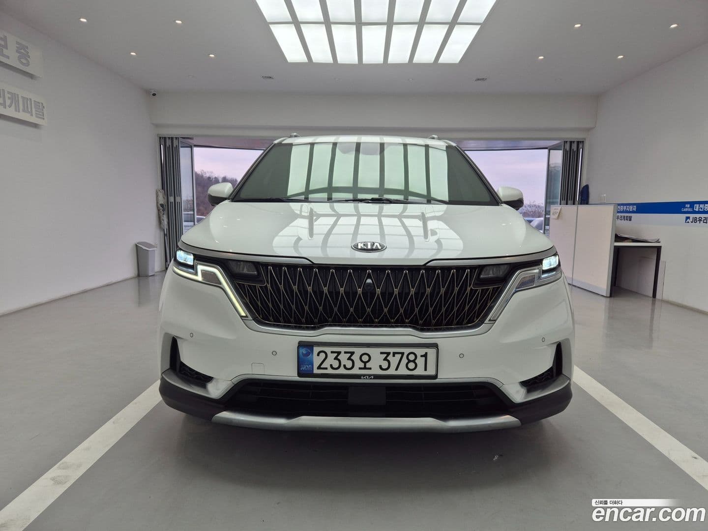Main__Slider__Photo:Canival Kia 2021.2-0