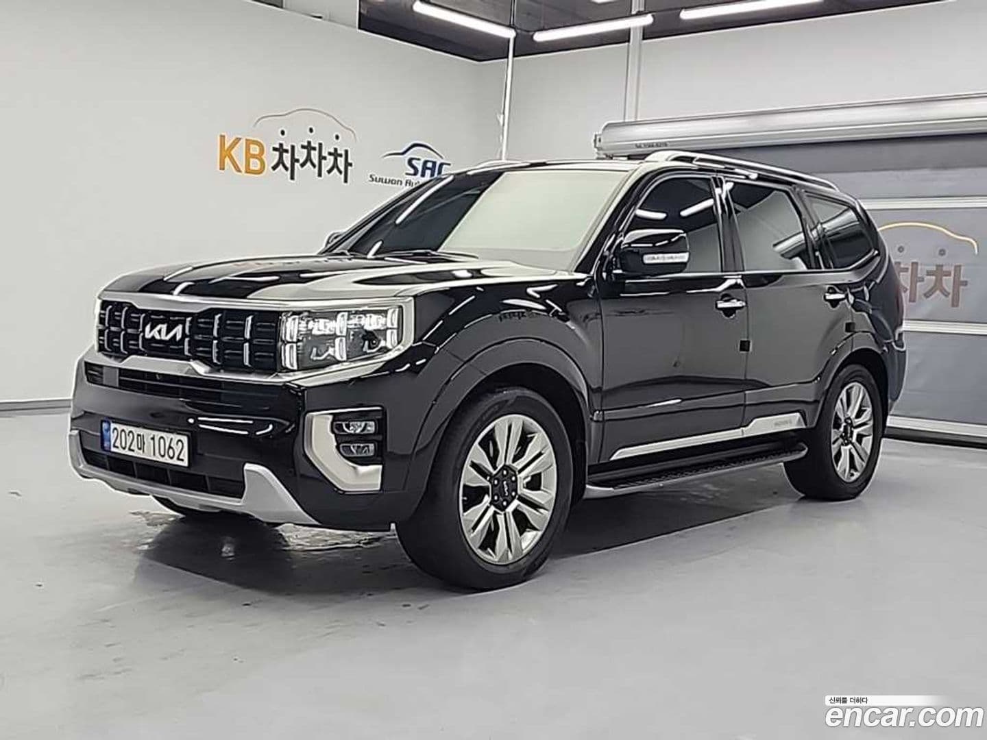 Main__Slider__Photo:Mohave Kia 2023.3-0
