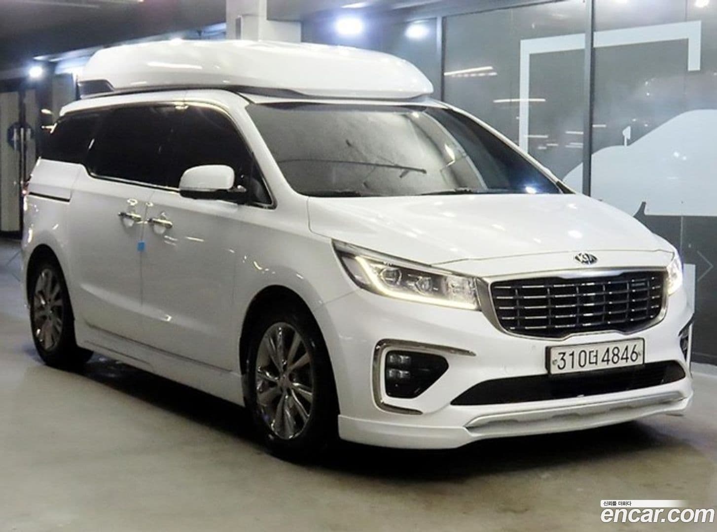 Main__Slider__Photo:Canival Kia 2018.11-0