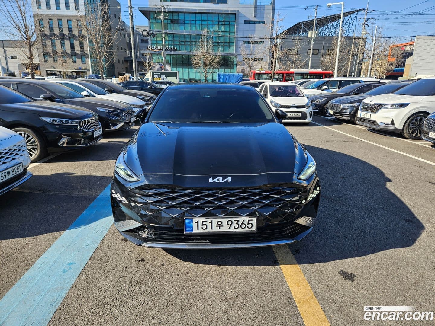 Main__Slider__Photo:K8 Kia 2022.6-0
