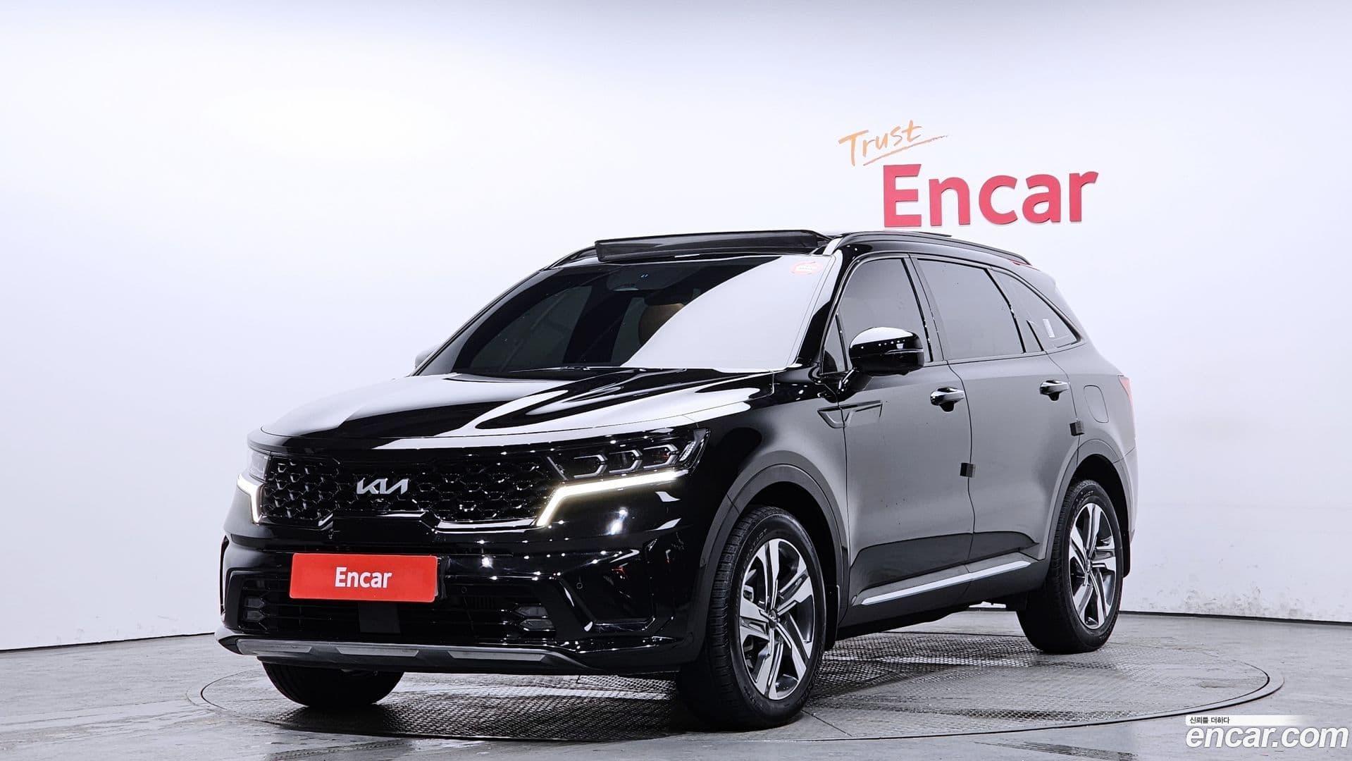 Main__Slider__Photo:Sorento Kia 2022.10-0
