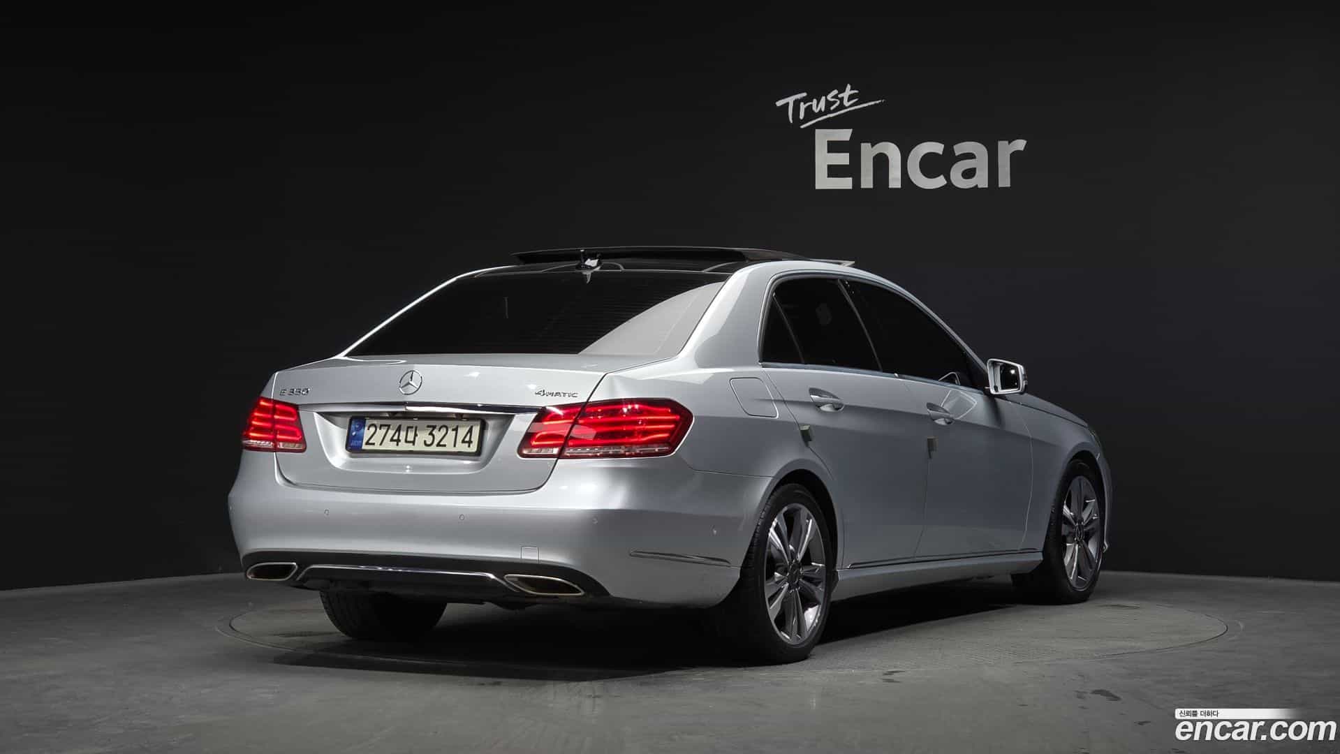 E-Class Mercedes-Benz 2014.9-OUTER-002