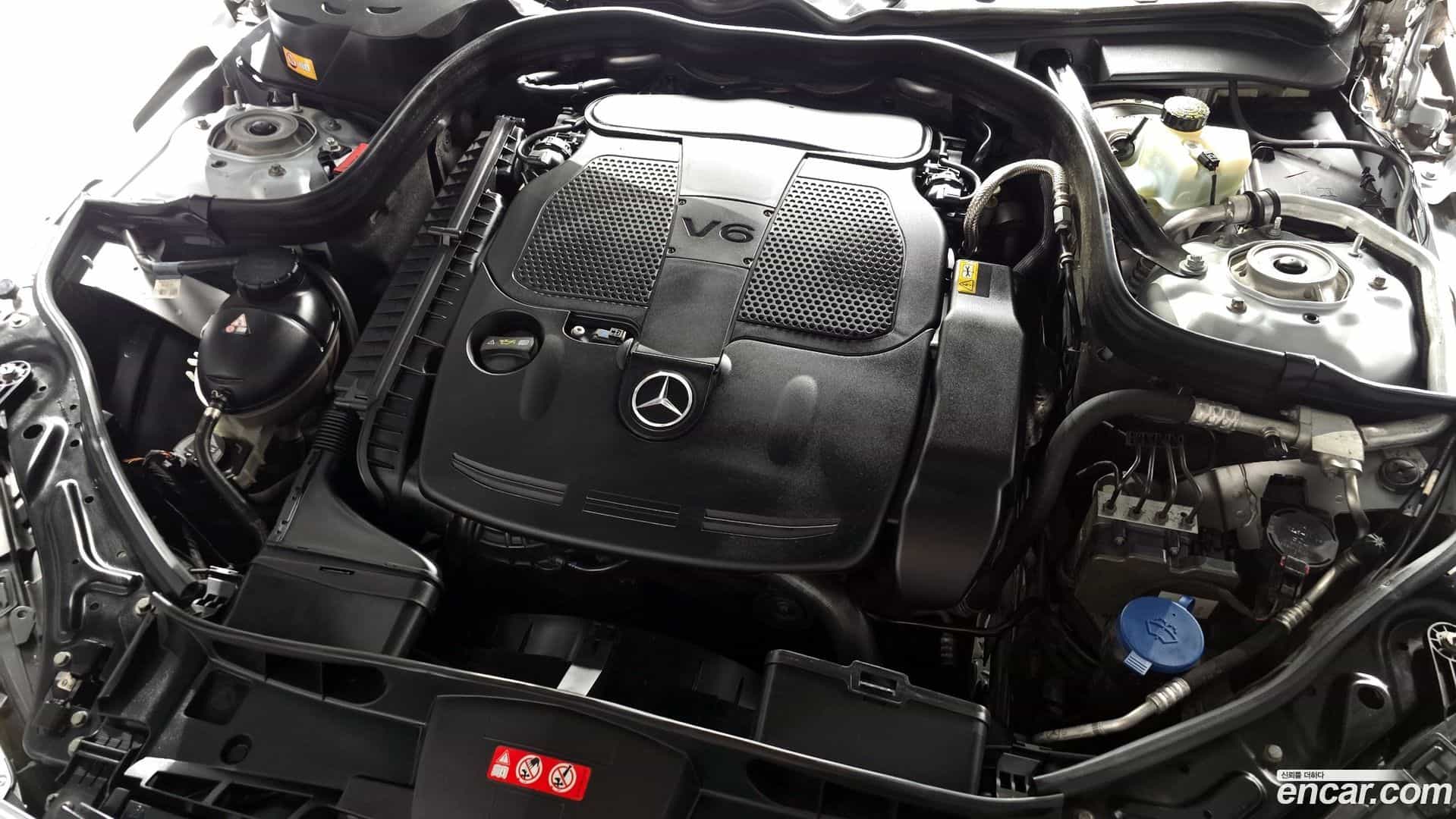 E-Class Mercedes-Benz 2014.9-INNER-006