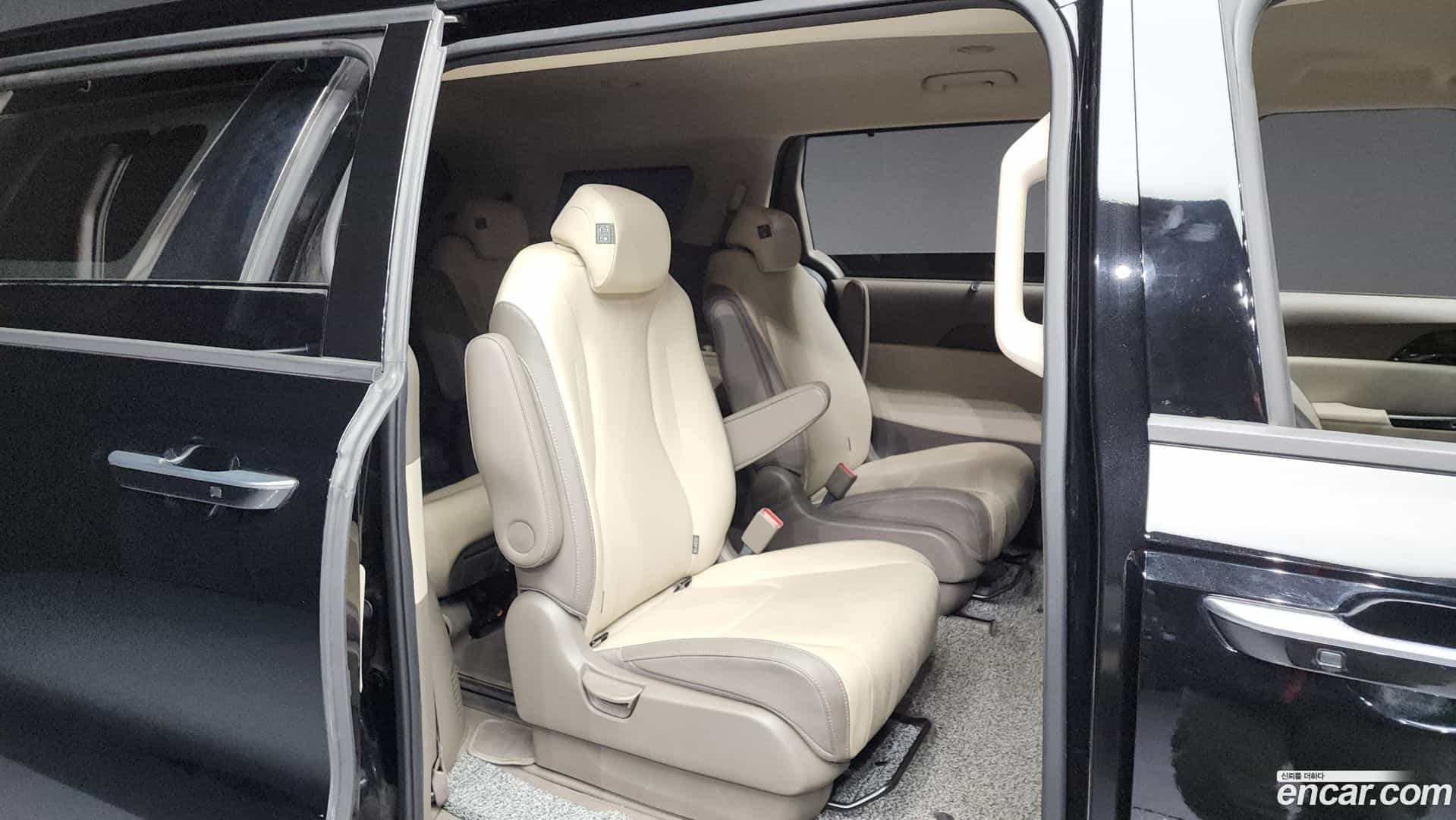 Canival Kia 2022.4-OPTION-016