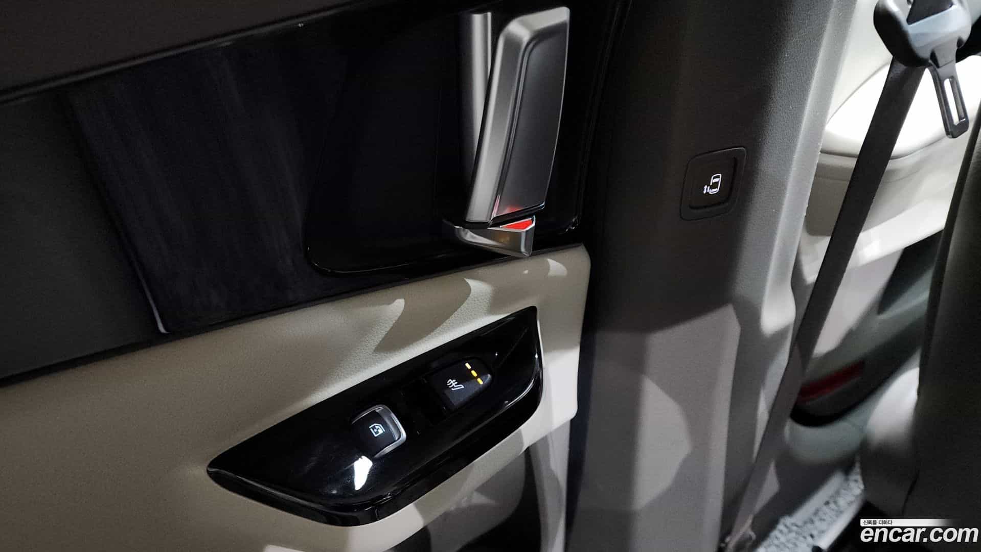 Canival Kia 2022.4-OPTION-023