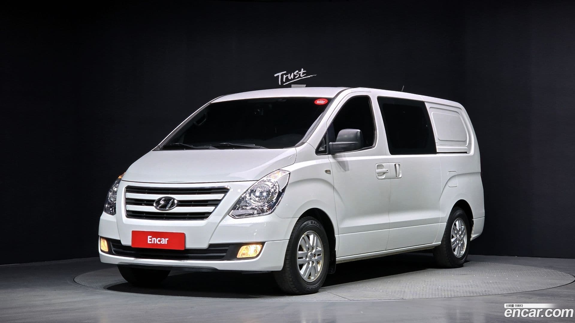Main__Slider__Photo:Starex Hyundai 2017.7-0
