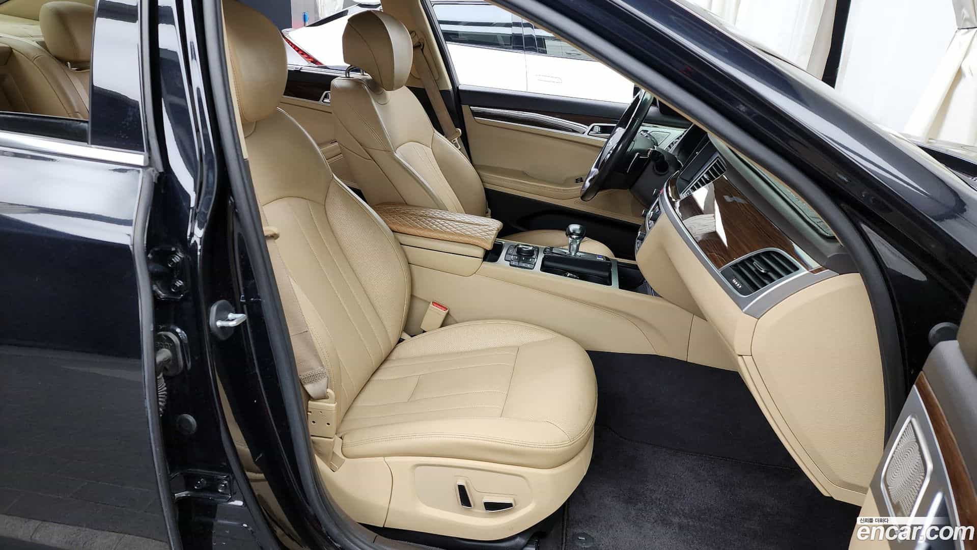 G80 Genesis 2019.5-OPTION-015