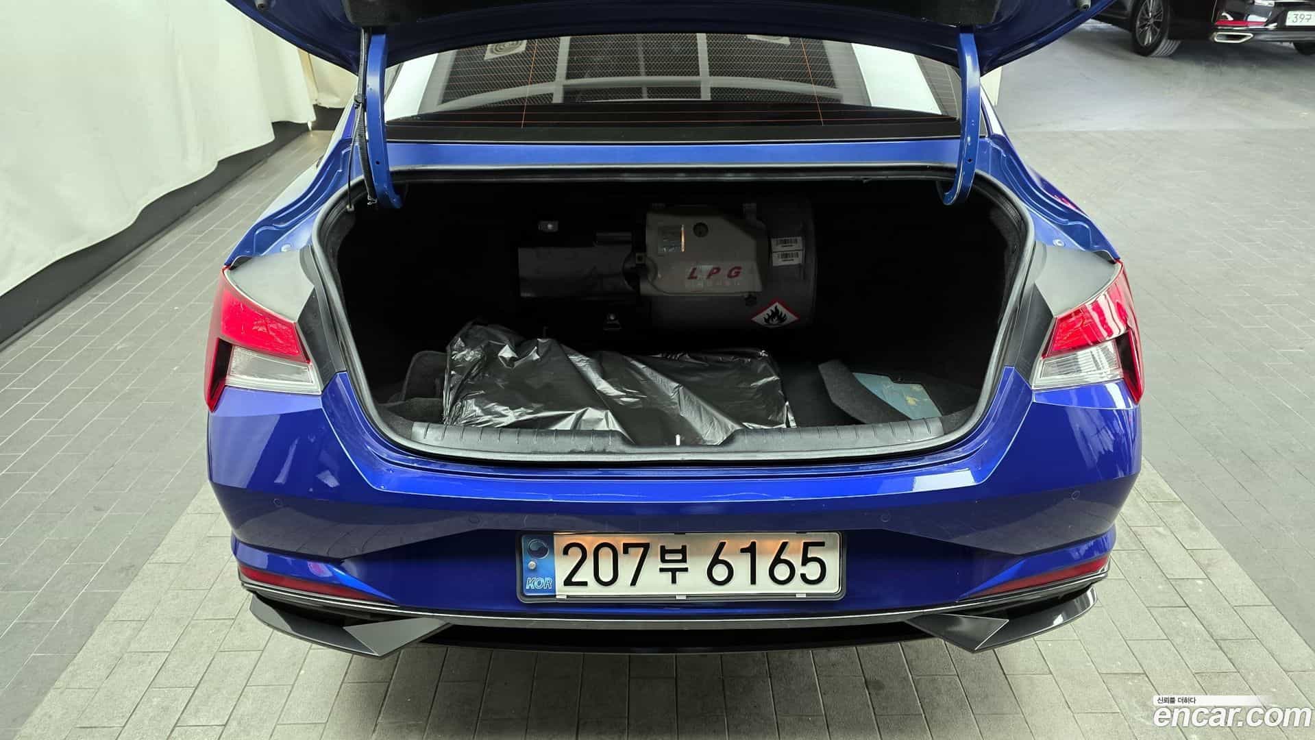 AVANTE Hyundai 2020.5-OPTION-024