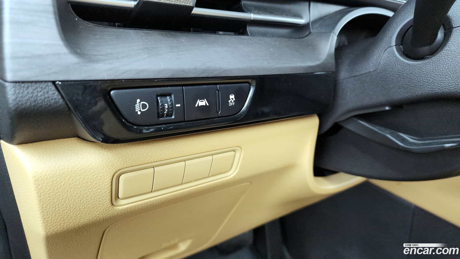 Canival Kia 2023.3-OPTION-020