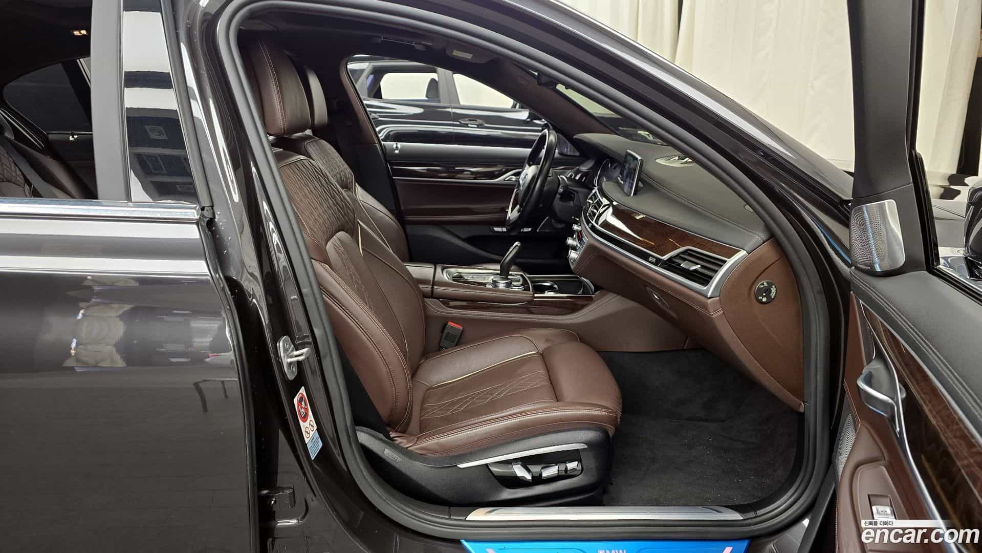 7-Series BMW 2016.11-OPTION-015