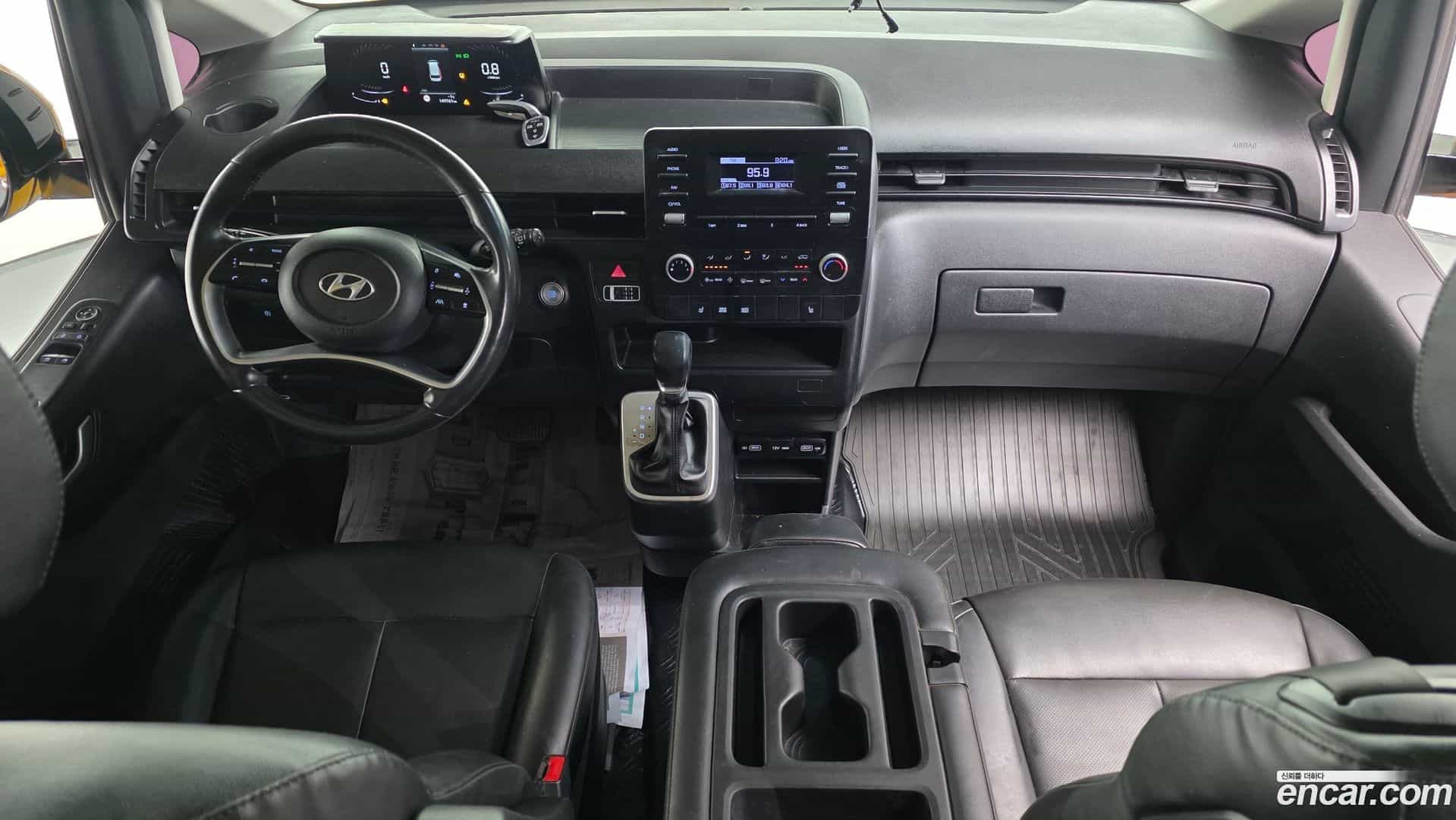 Staria Hyundai 2021.10-INNER-007