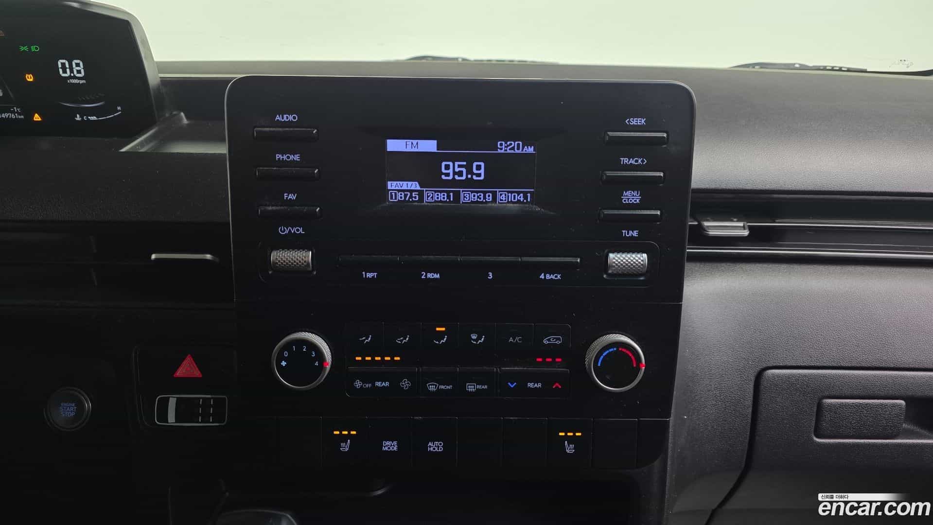 Staria Hyundai 2021.10-OPTION-019