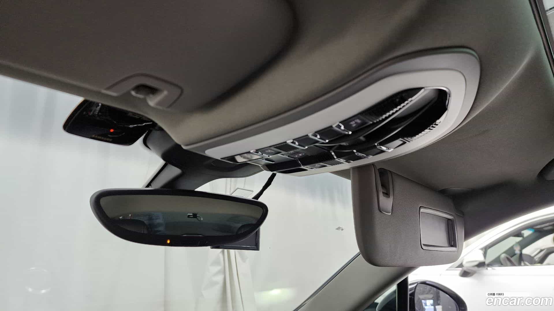 Panamera Porsche 2015.7-OPTION-021