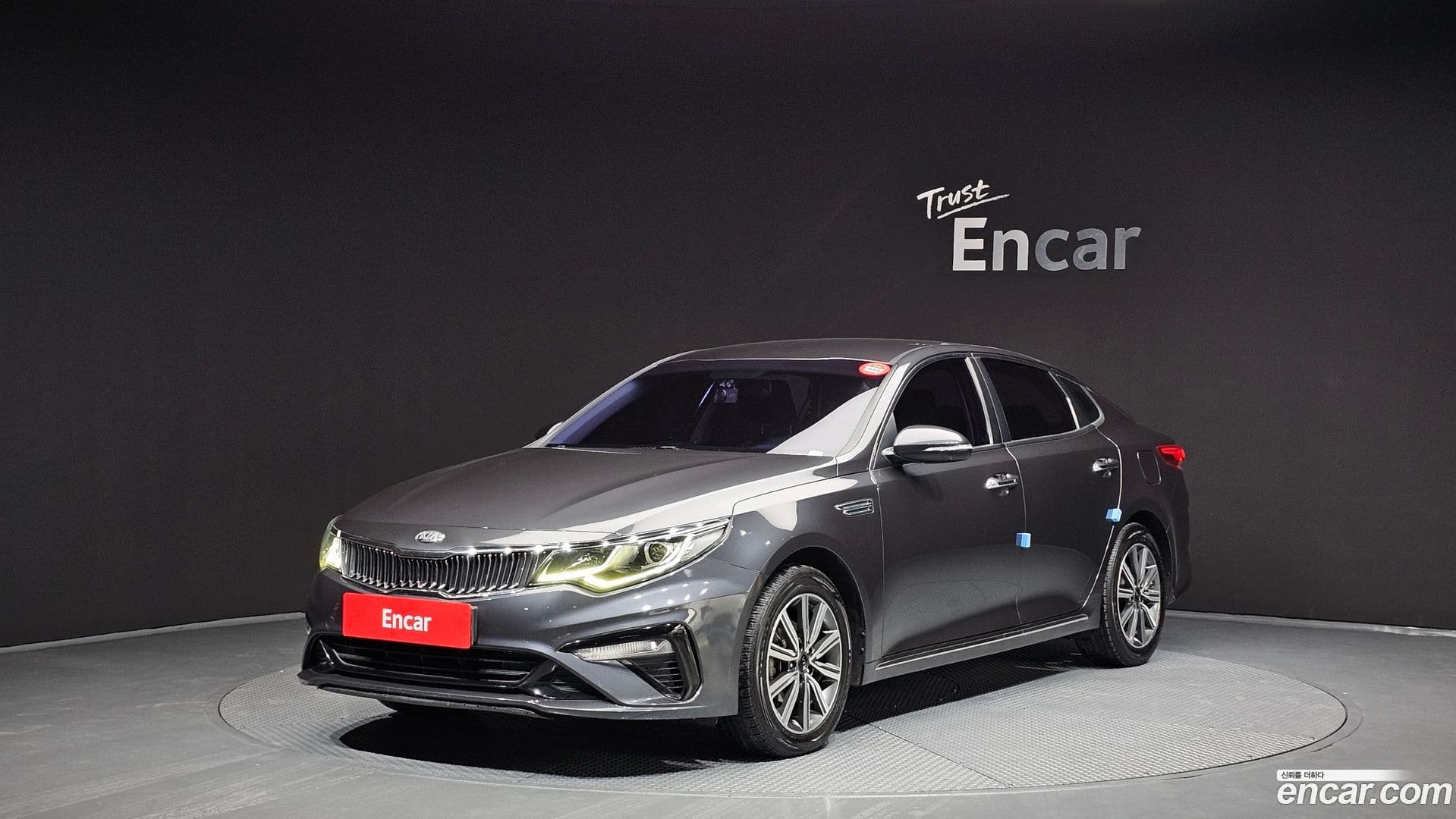 Main__Slider__Photo:K5 Kia 2018.8-0