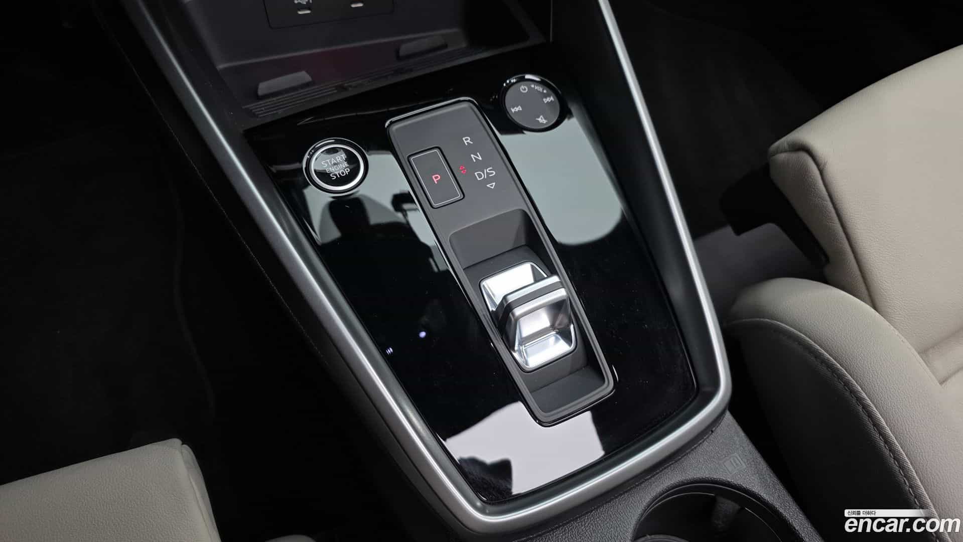 A3 Audi 2022.8-INNER-009