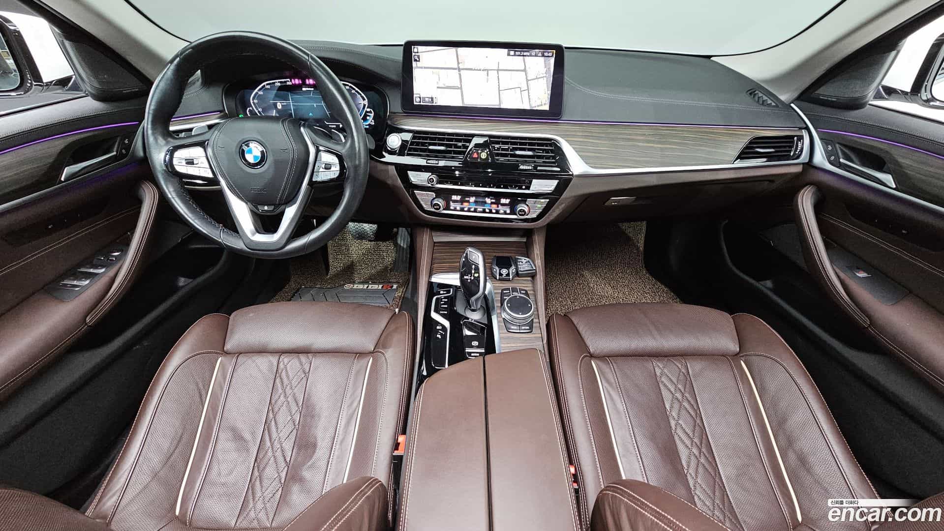 5-Series BMW 2020.10-INNER-007