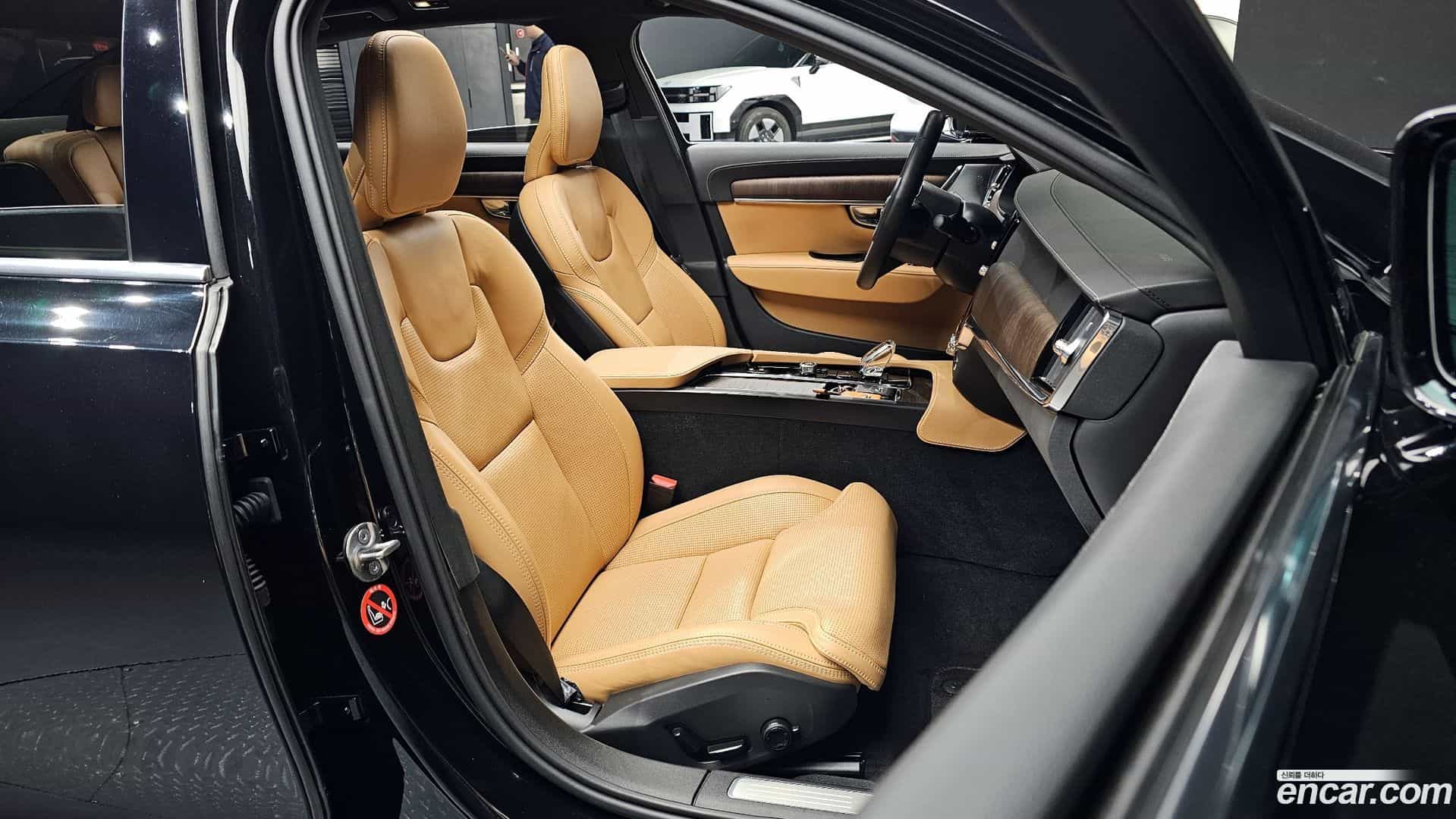 S90 Volvo 2023.0-INNER-010