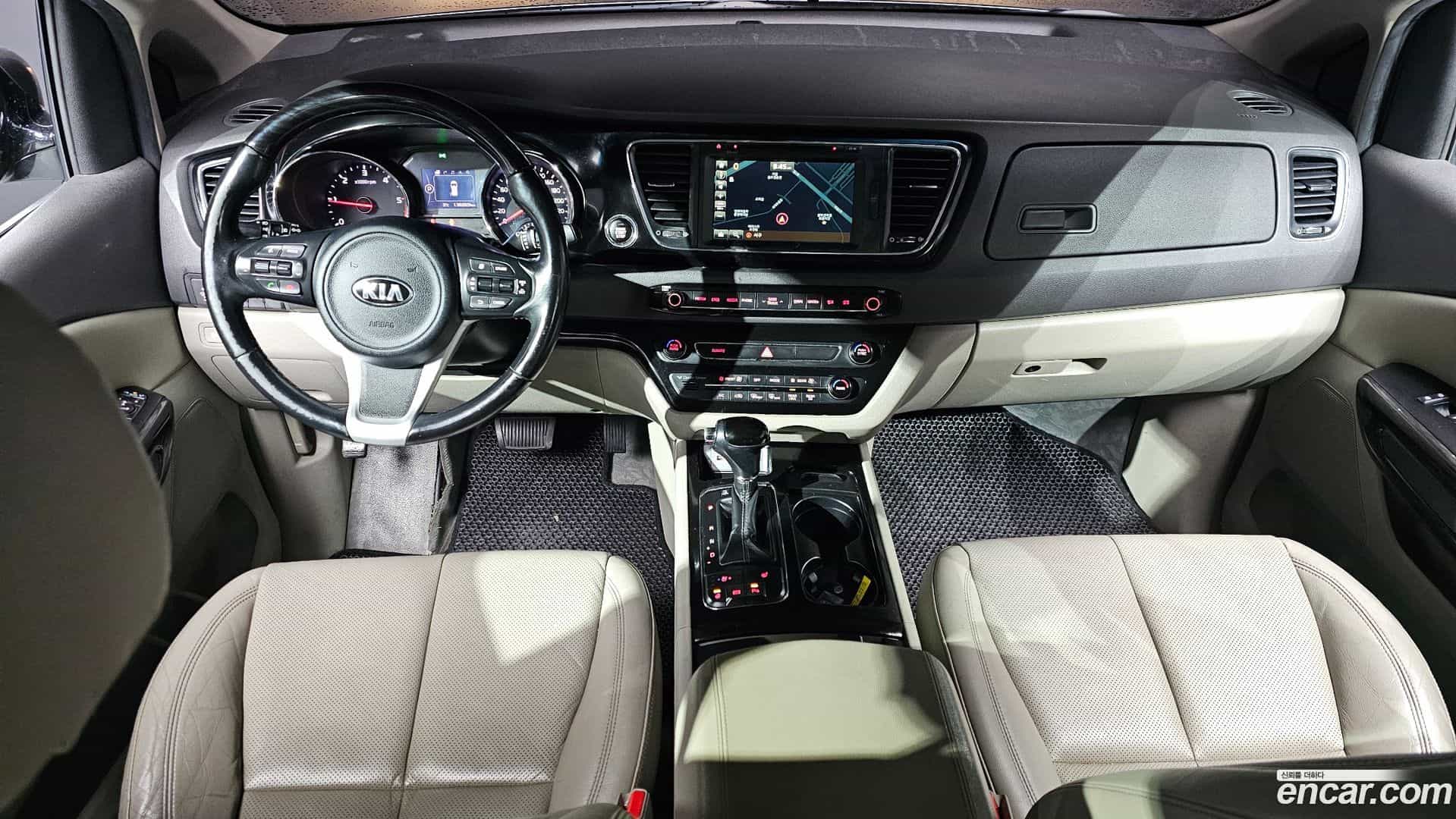 Canival Kia 2015.10-INNER-007