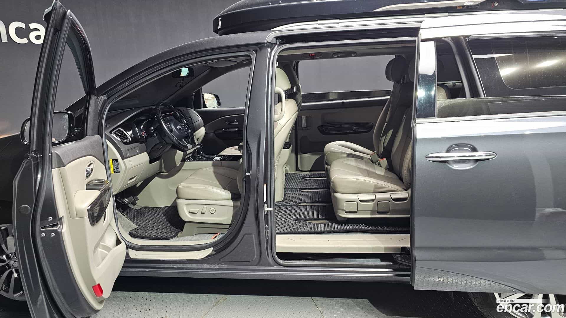 Canival Kia 2015.10-OPTION-015