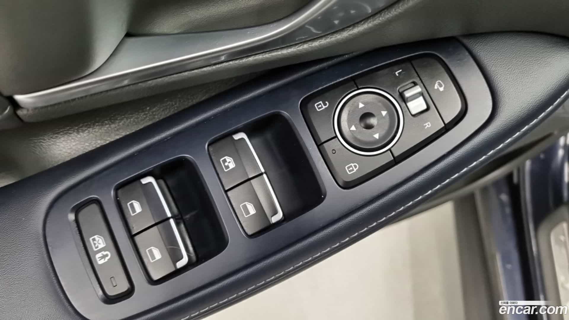 Sonata Hyundai 2019.5-OPTION-019