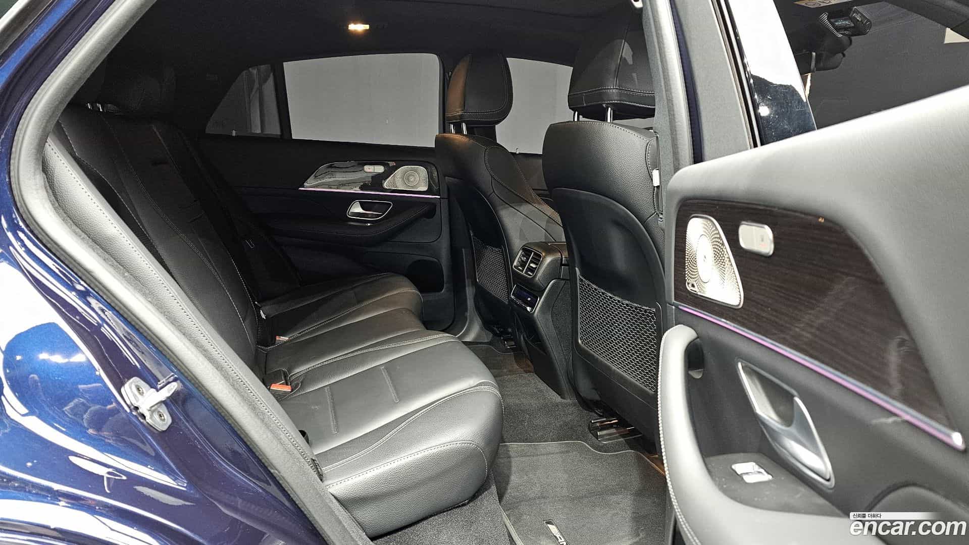 GLE-Class Mercedes-Benz 2022.6-OPTION-015