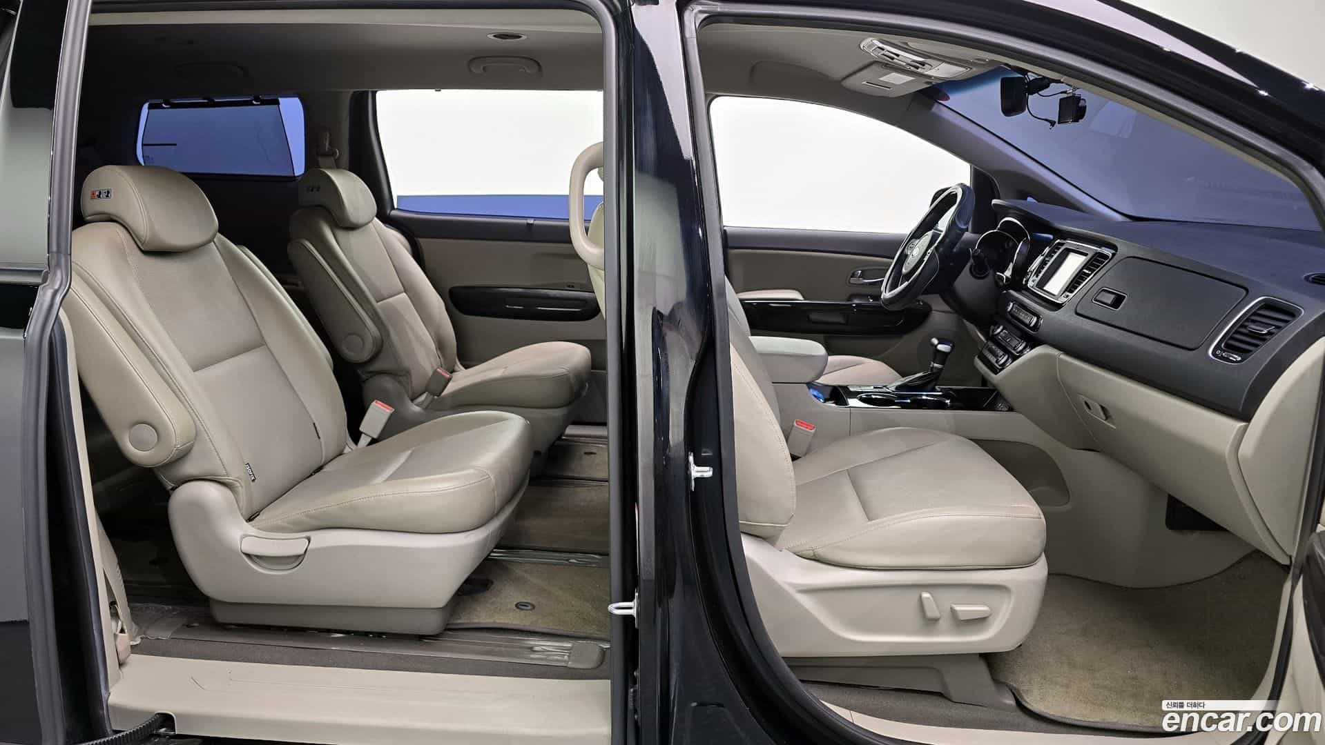 Canival Kia 2020.0-INNER-010