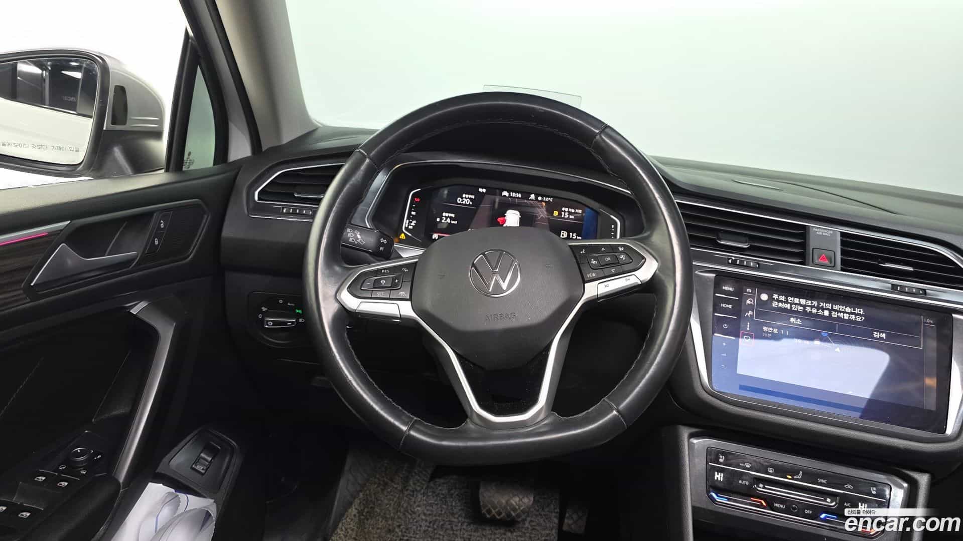 Tiguan Volkswagen 2023.2-OPTION-017
