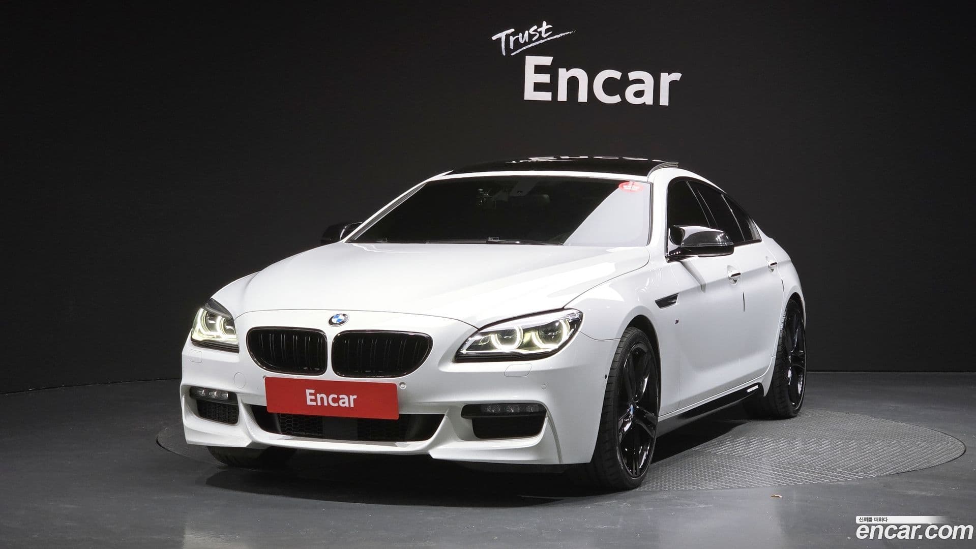 Main__Slider__Photo:6-Series BMW 2016.1-0