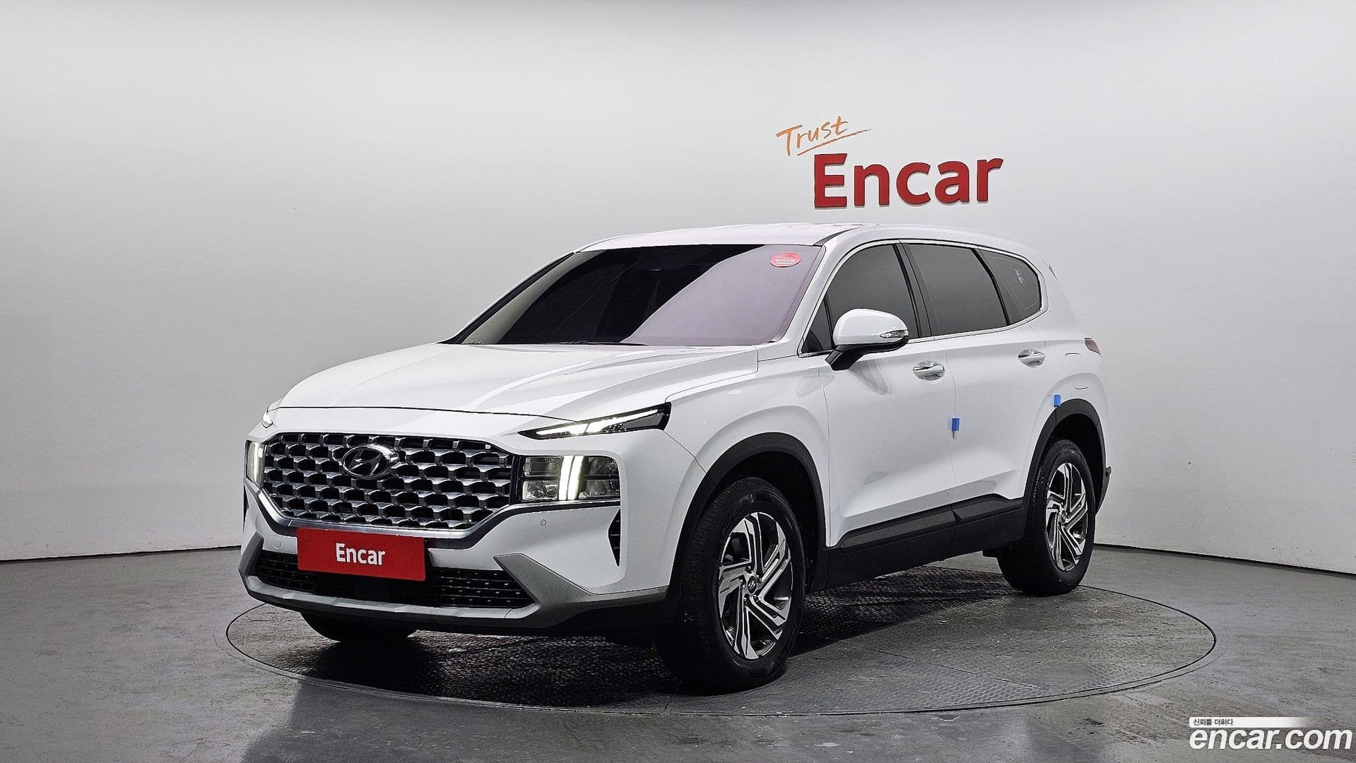 Main__Slider__Photo:Santafe Hyundai 2020.9-0