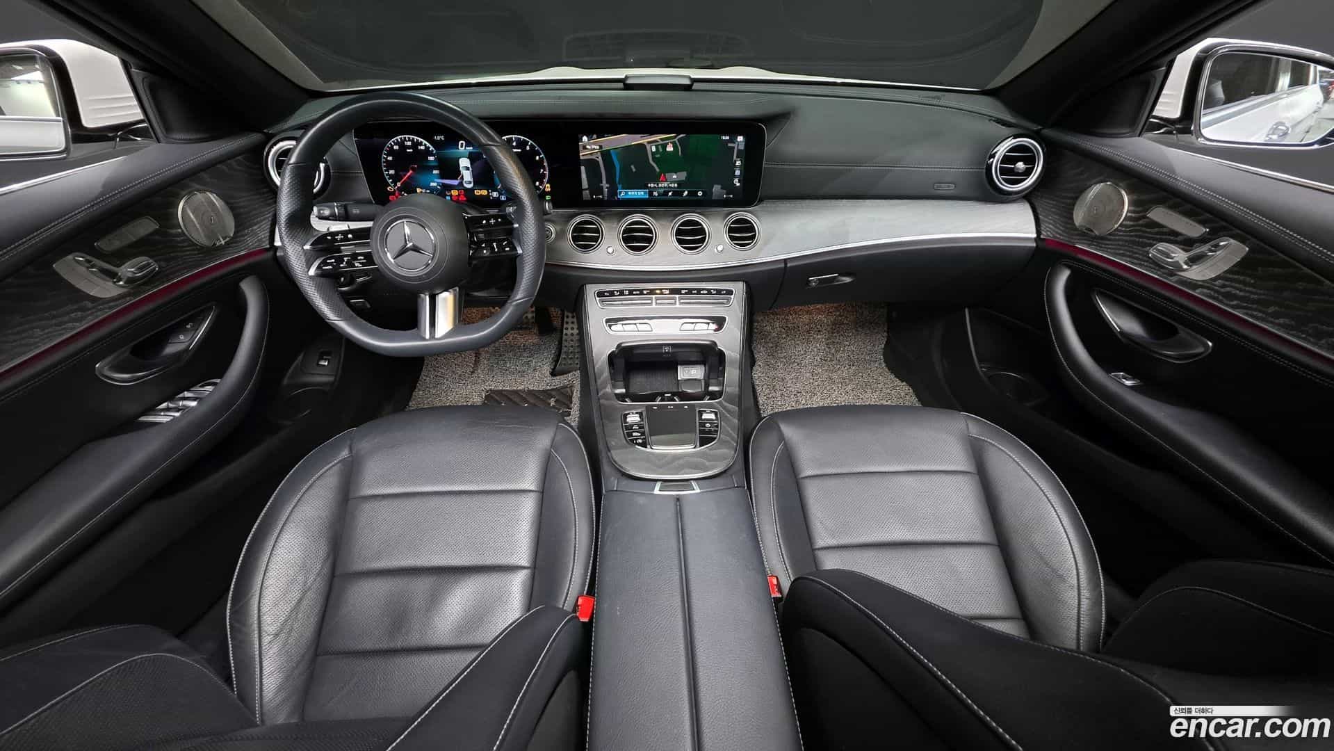 E-Class Mercedes-Benz 2022.5-INNER-007