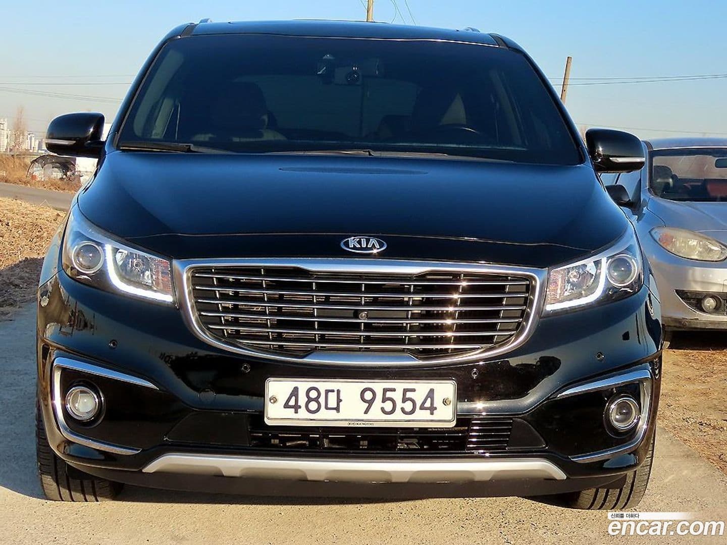 Main__Slider__Photo:Canival Kia 2017.2-0